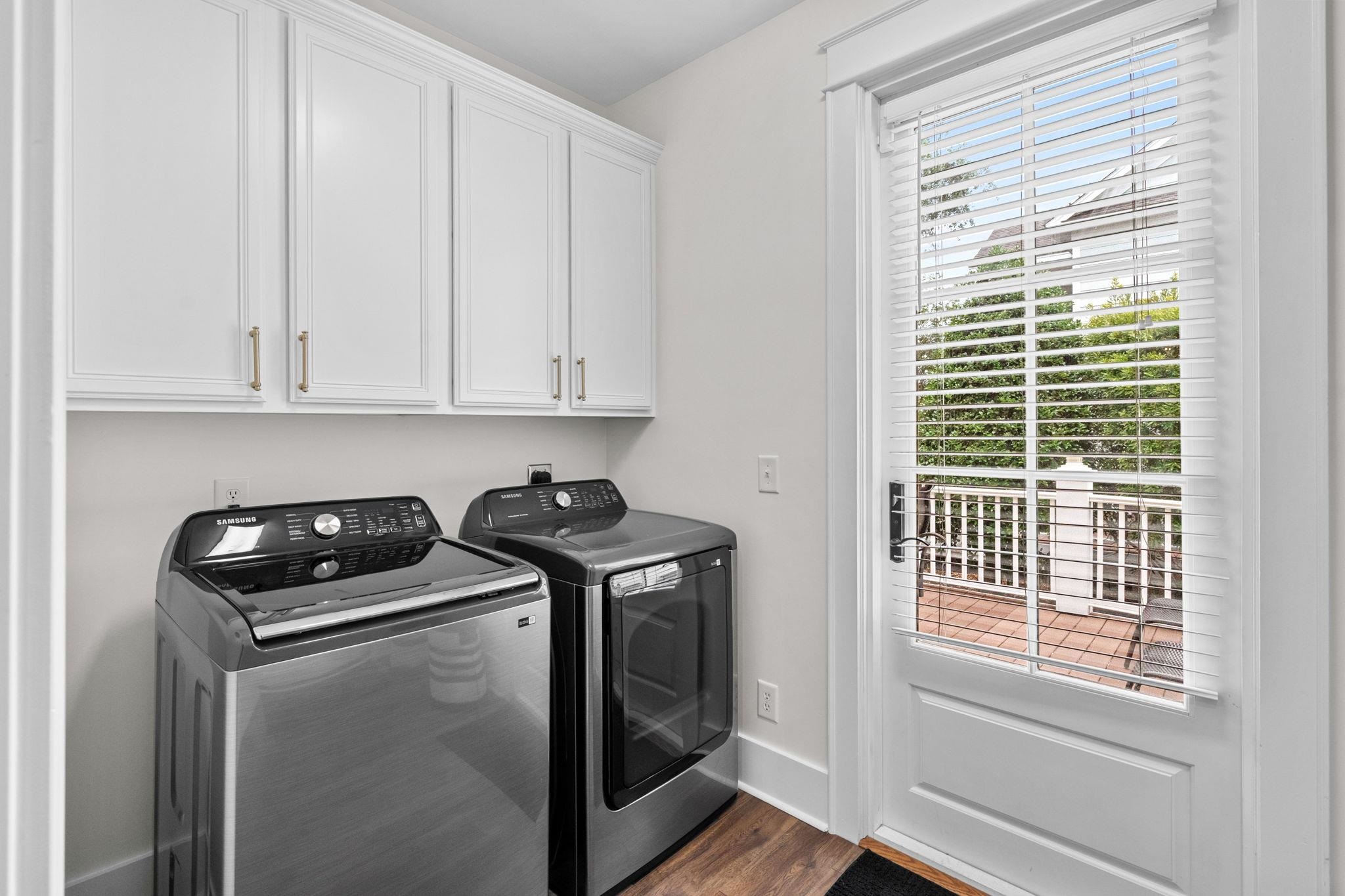 570 Olde Mill Dr. Property Photo 62