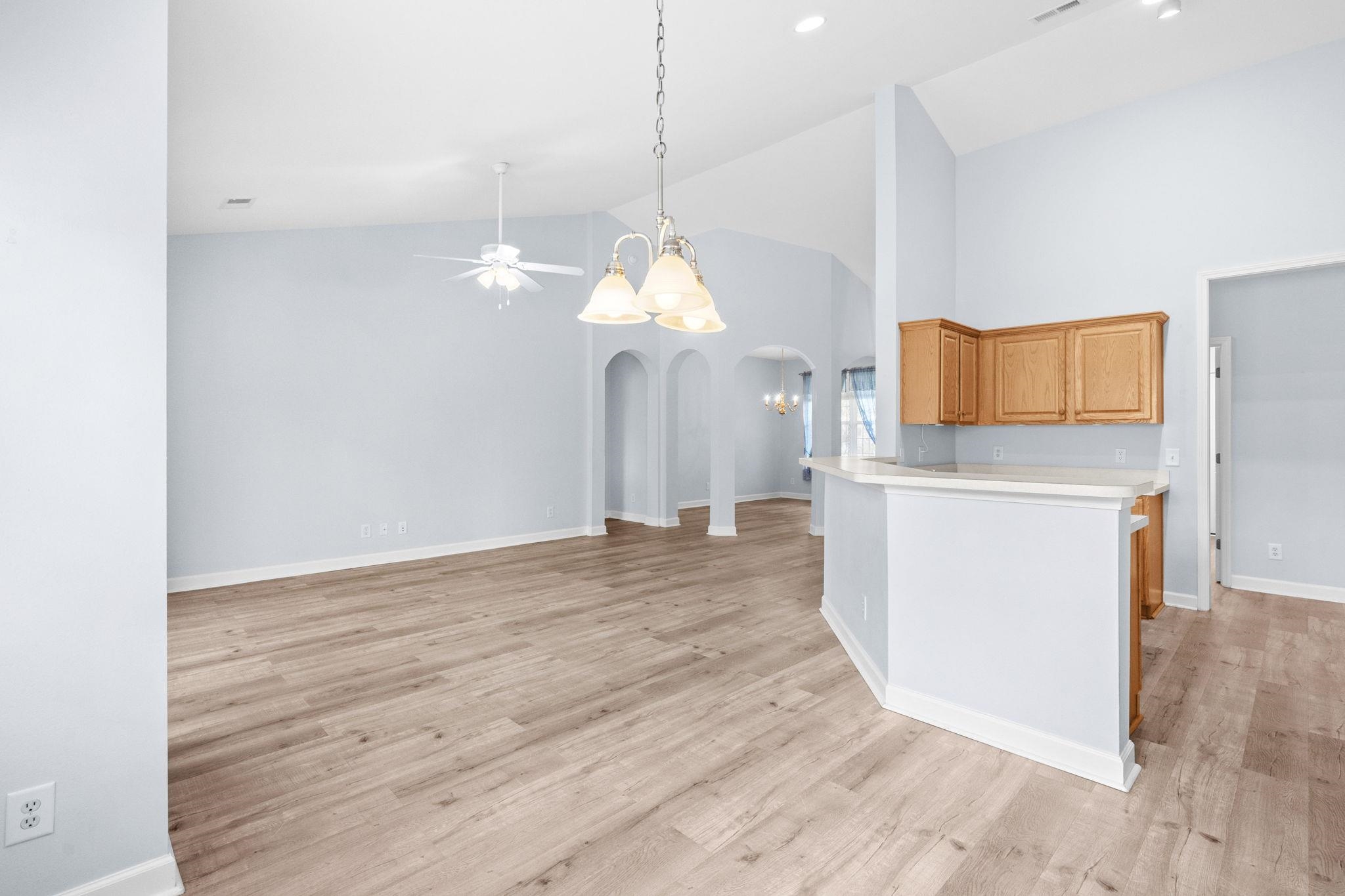 732 Gazania Ln. Property Photo 18