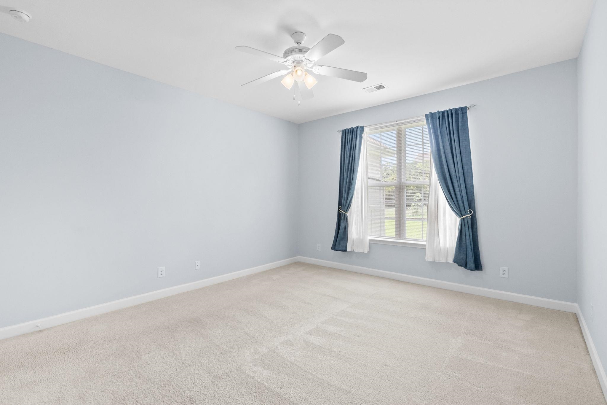 732 Gazania Ln. Property Photo 34