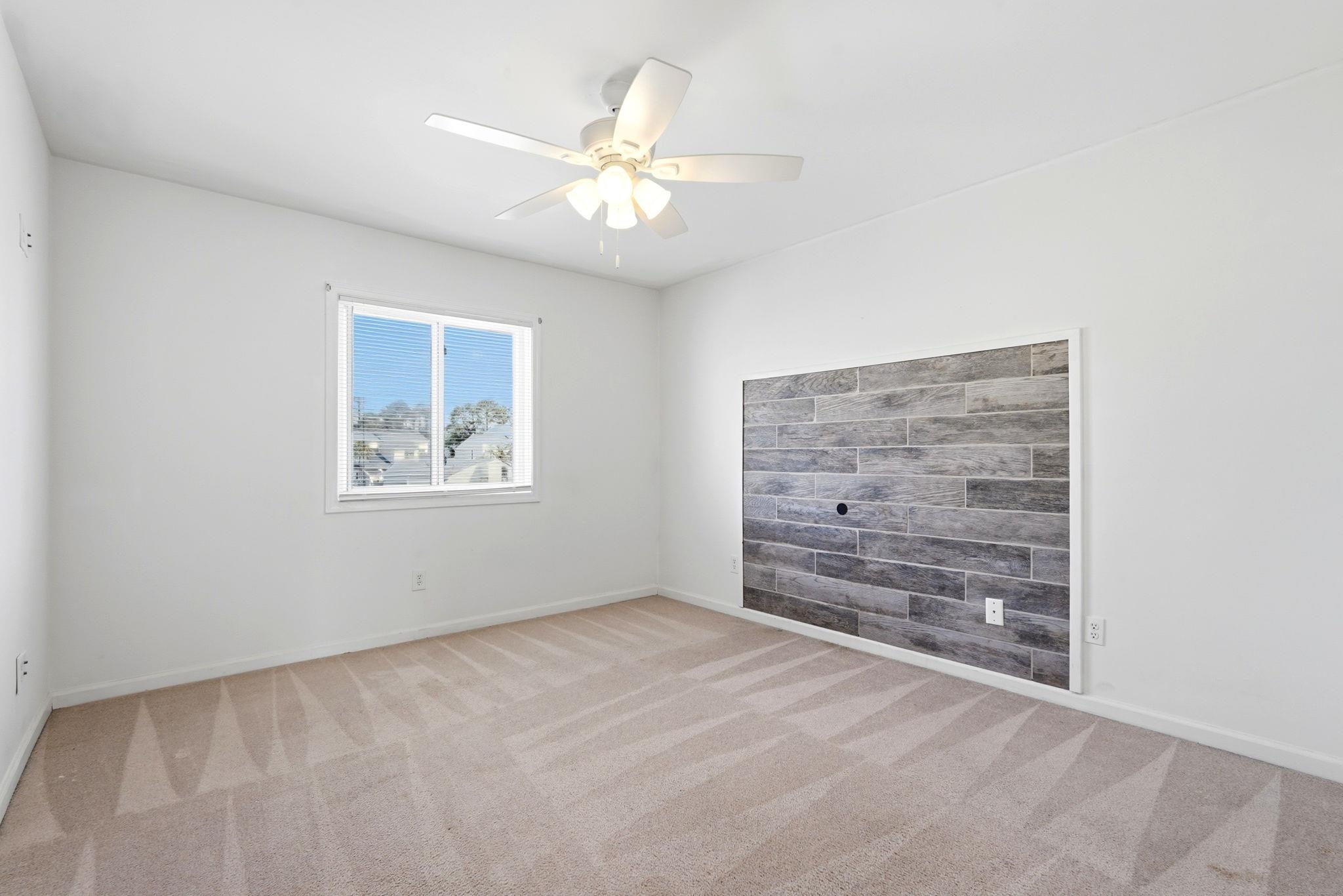 1400 Deer Creek Rd. Property Photo 8