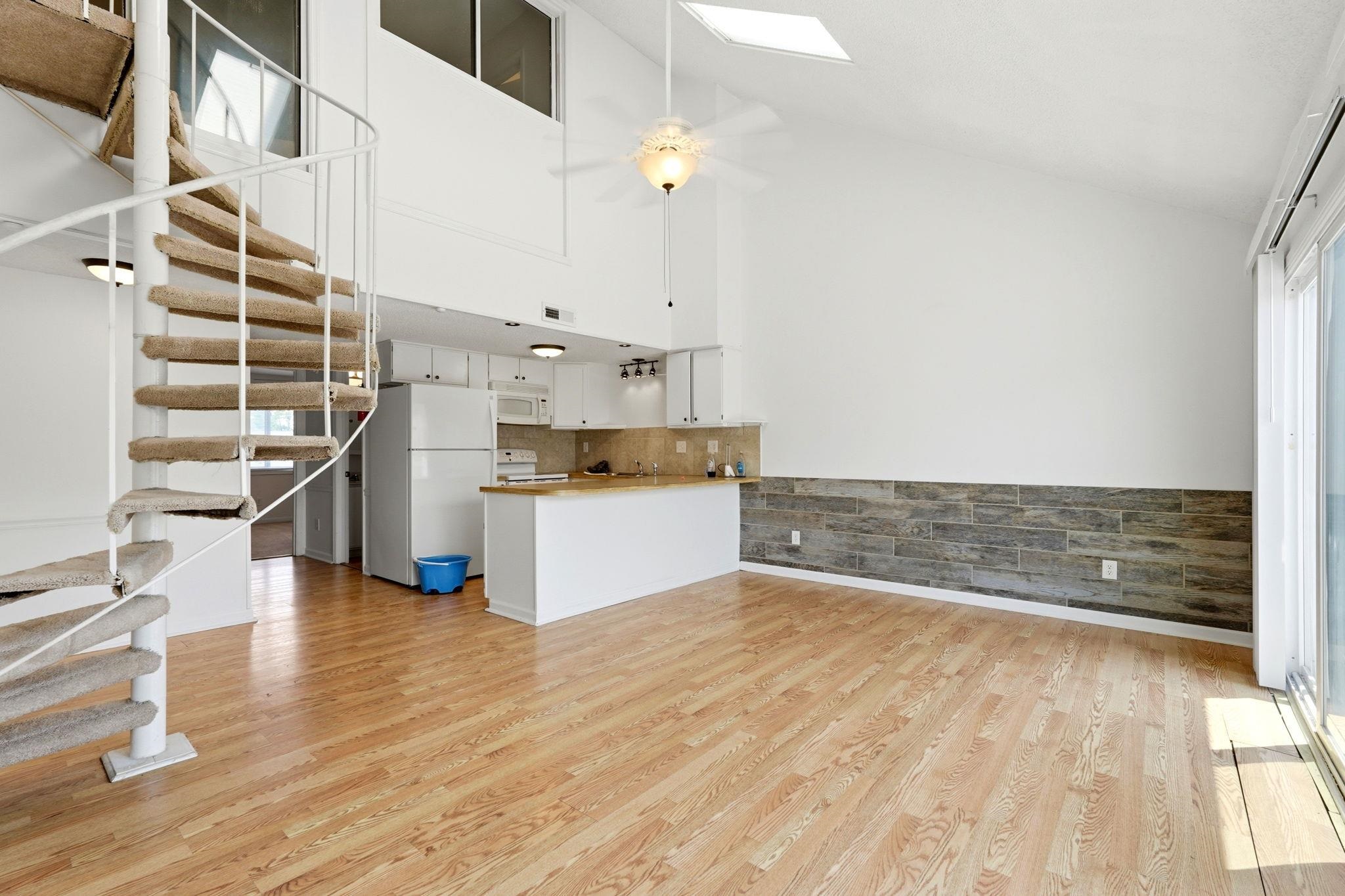 1400 Deer Creek Rd. Property Photo 18