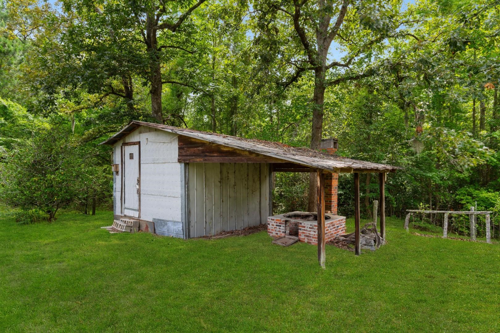 150 Landmark Rd. Property Photo 10