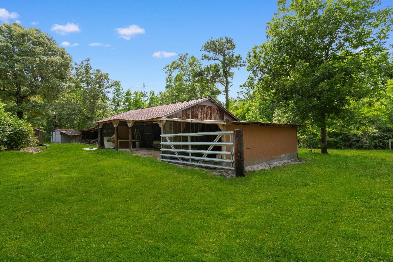 150 Landmark Rd. Property Photo 14
