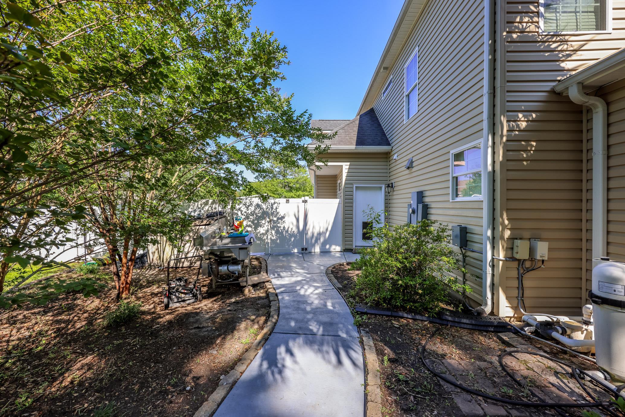 360 Capers Creek Dr. Property Photo 32
