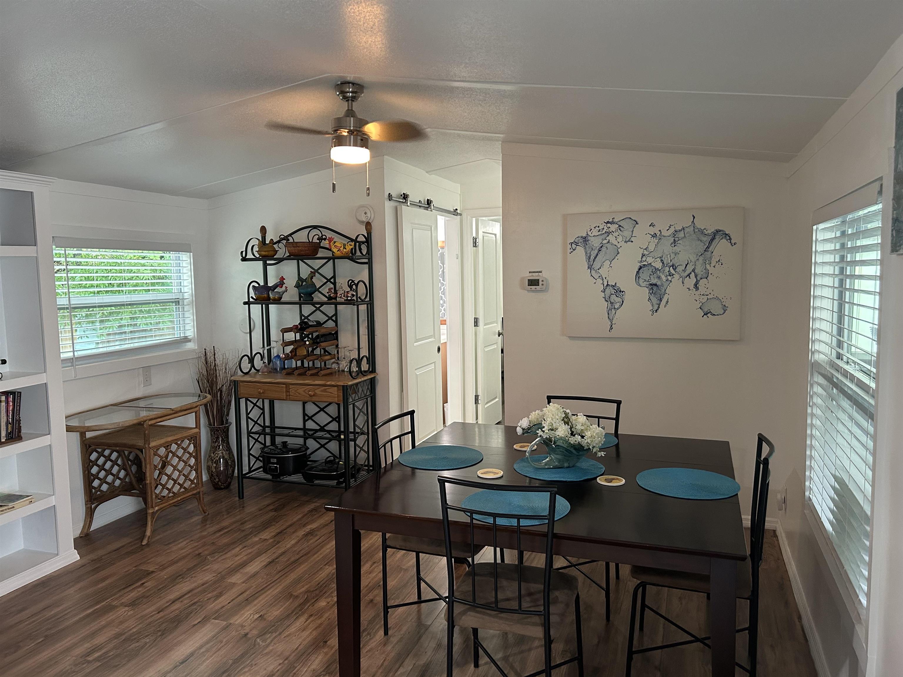 6 Shamrock Circle Property Photo 5