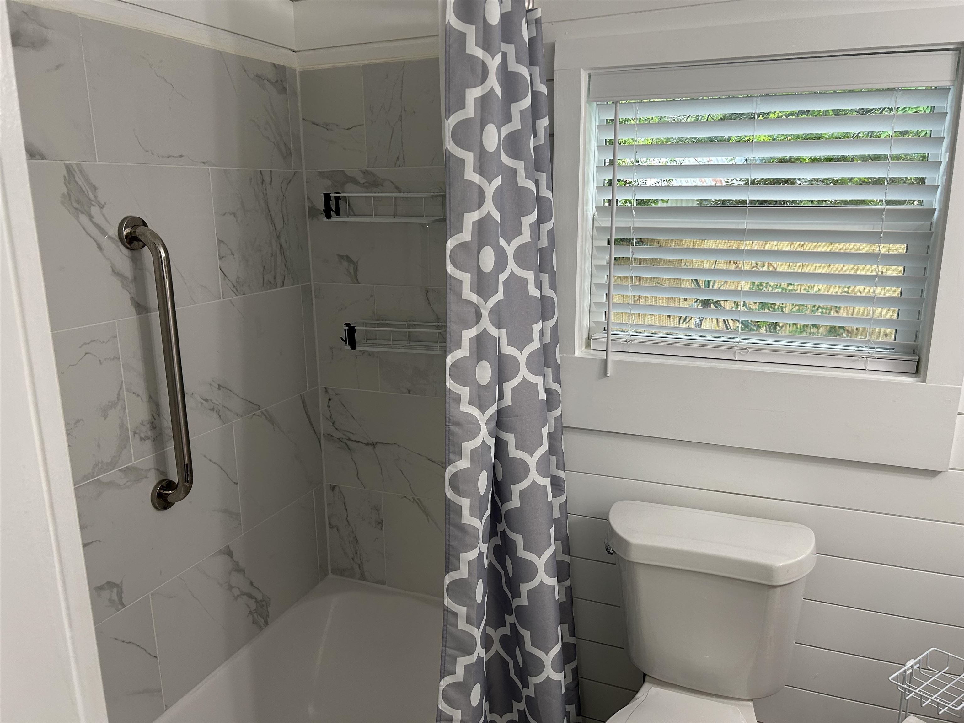 6 Shamrock Circle Property Photo 10