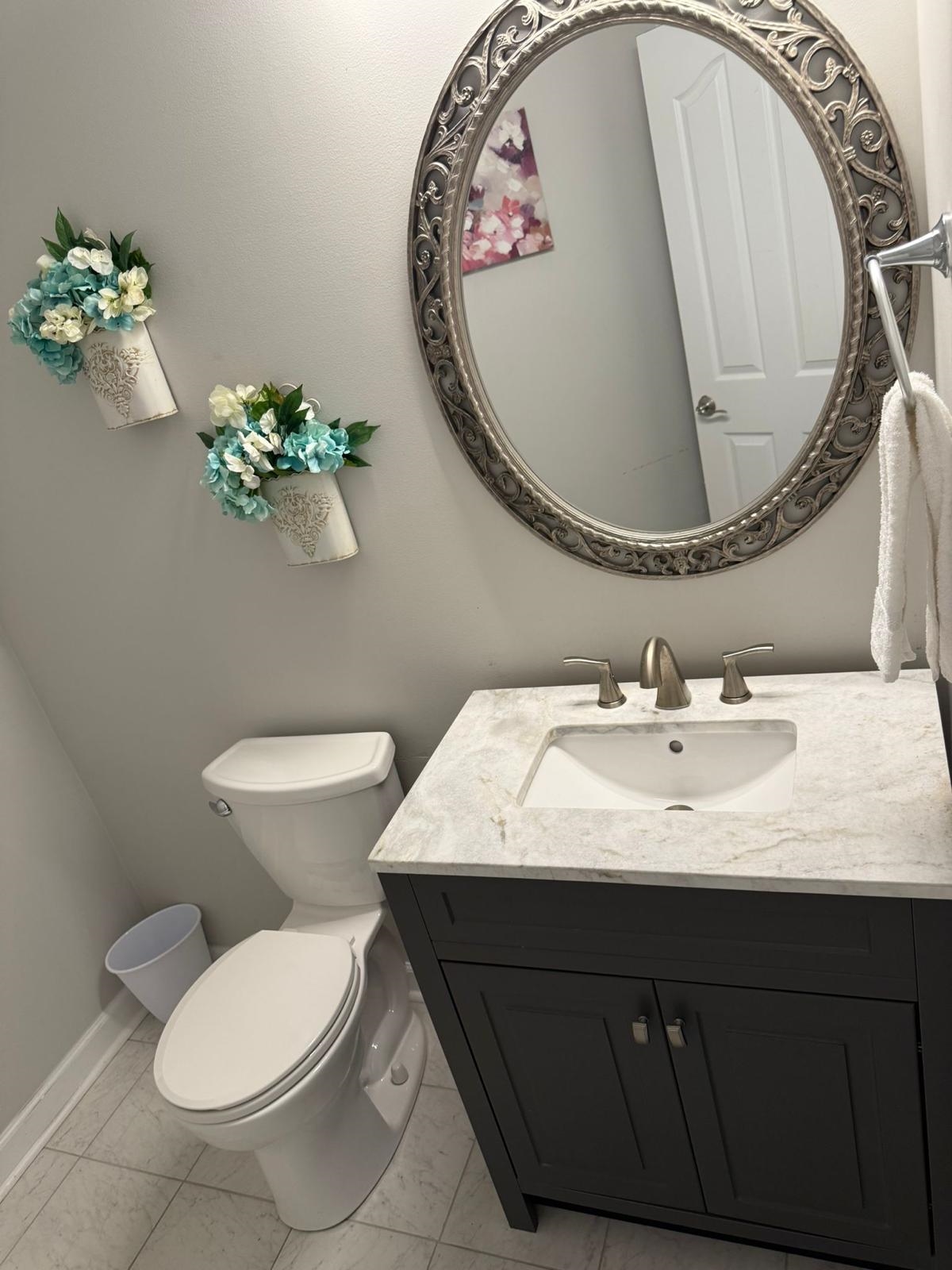 420 Newburgh Ct. Property Photo 9