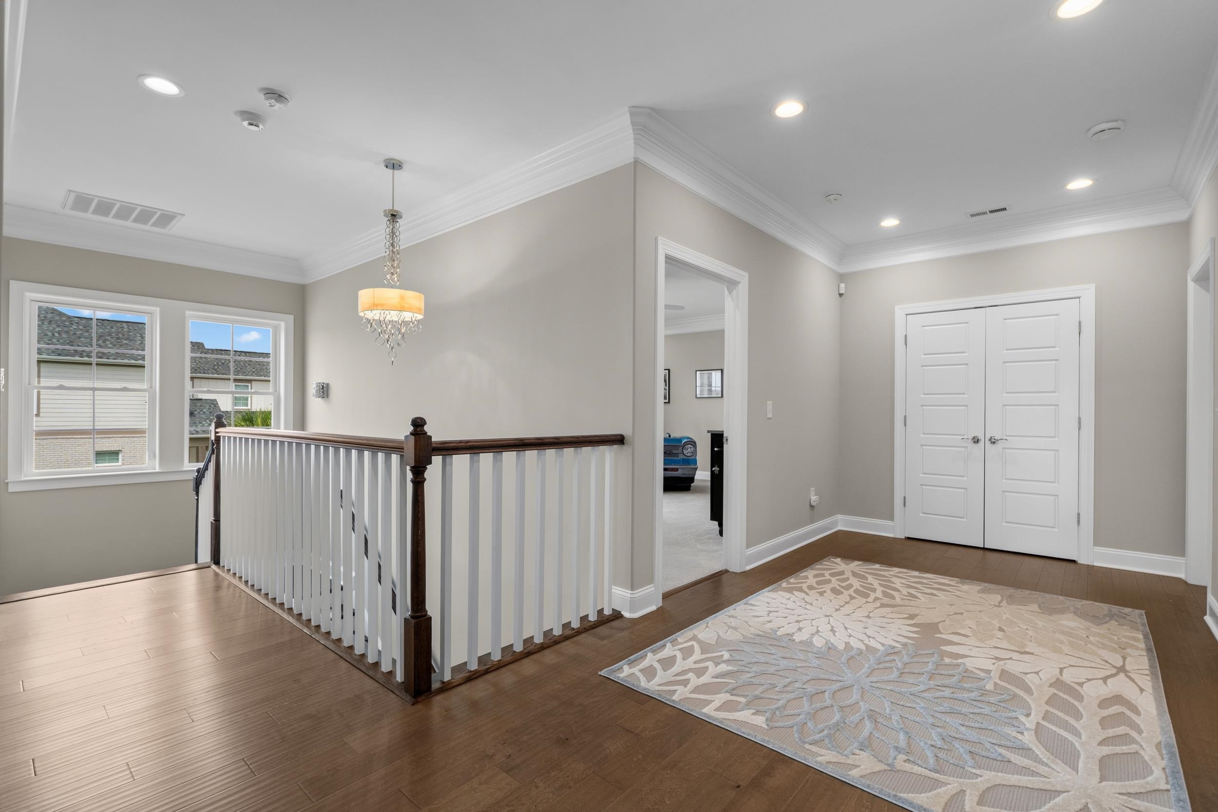 904 Waterton Ave. Property Photo 56
