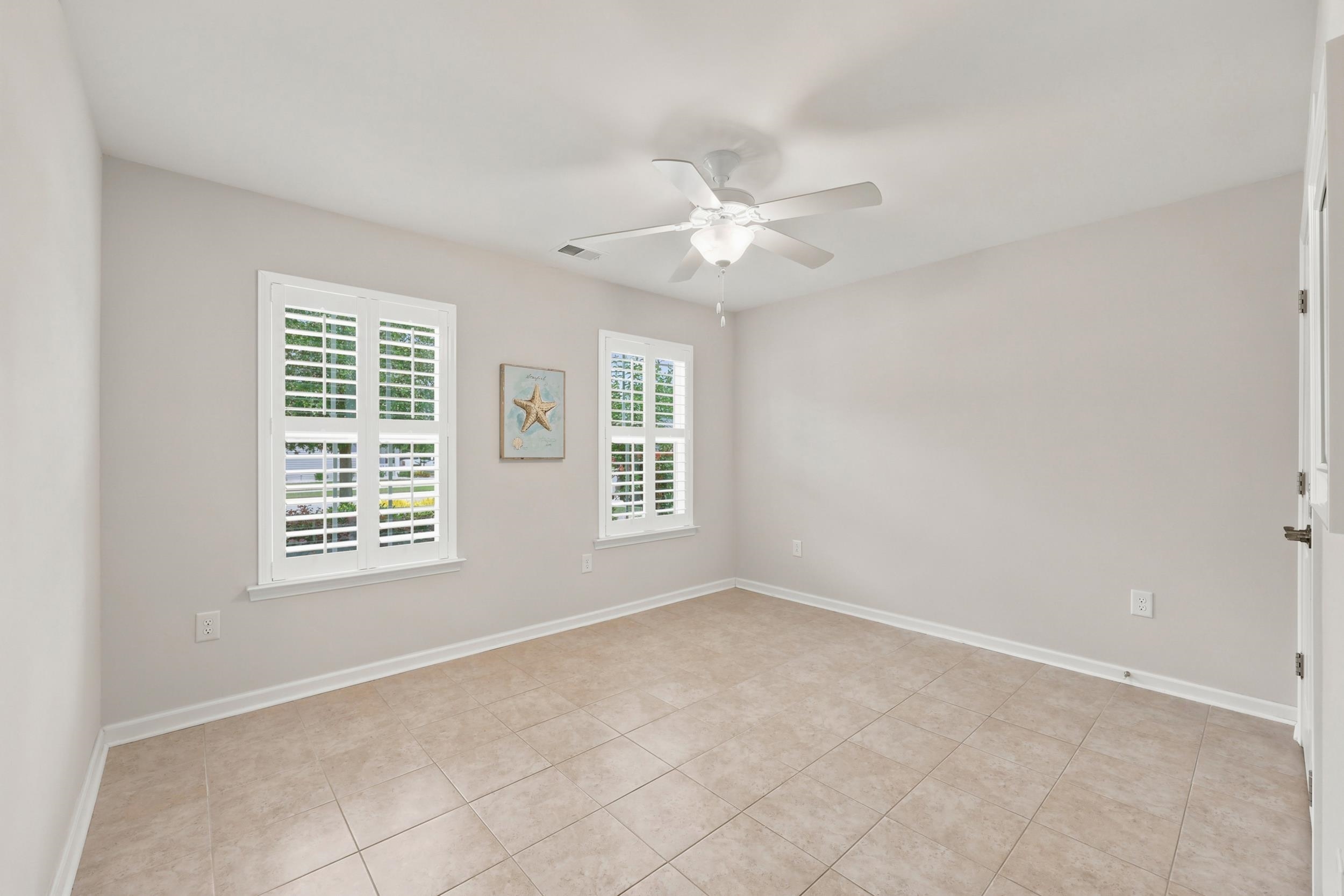 3605 Park Pointe Ave. Property Photo 24