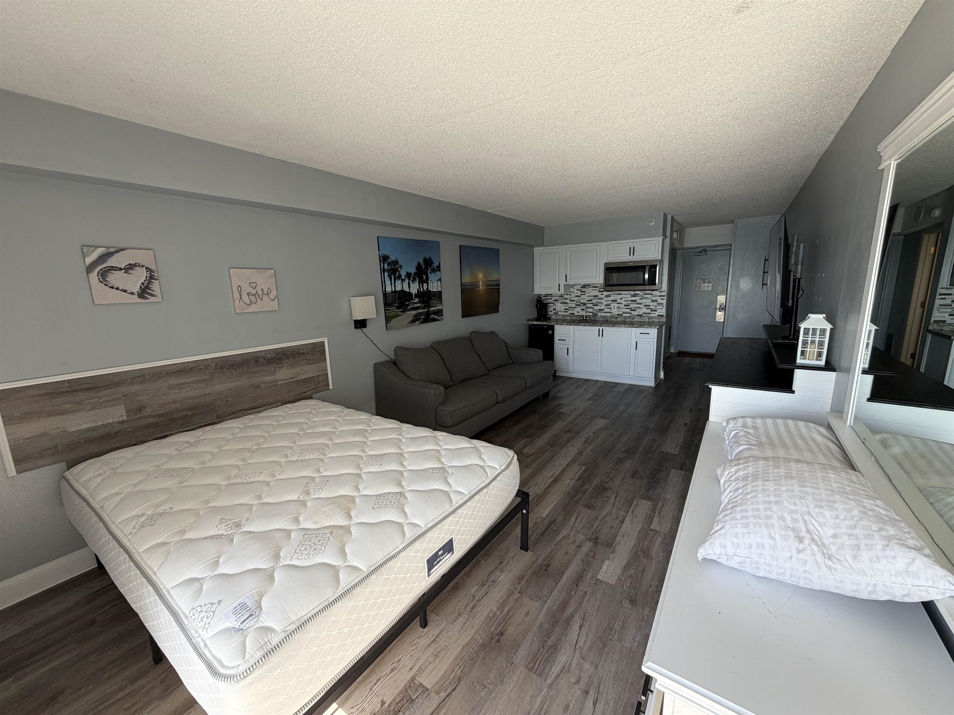 1207 S Ocean Blvd. Property Photo 6