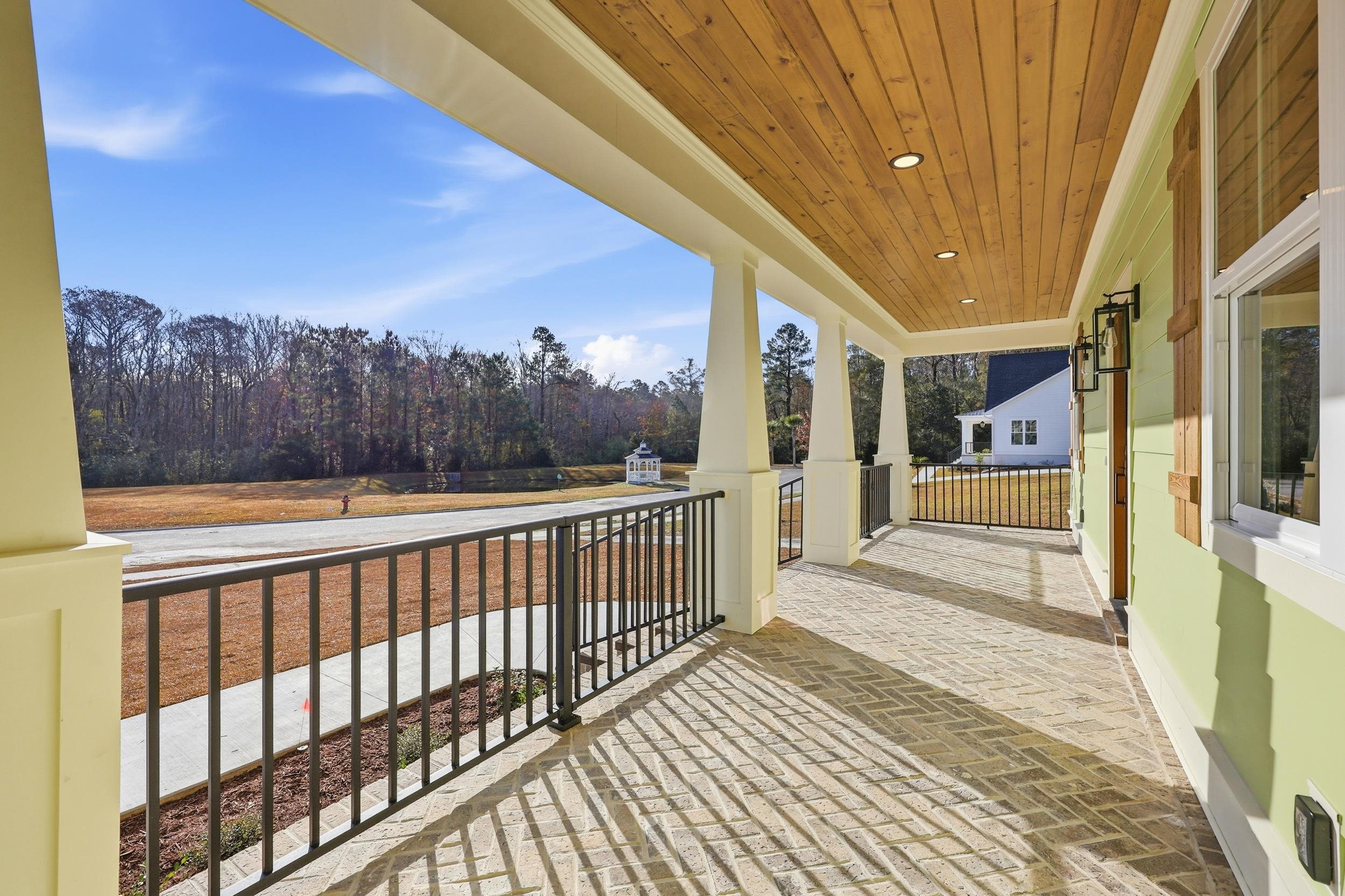 813 Commanders Island Rd. Property Photo 4