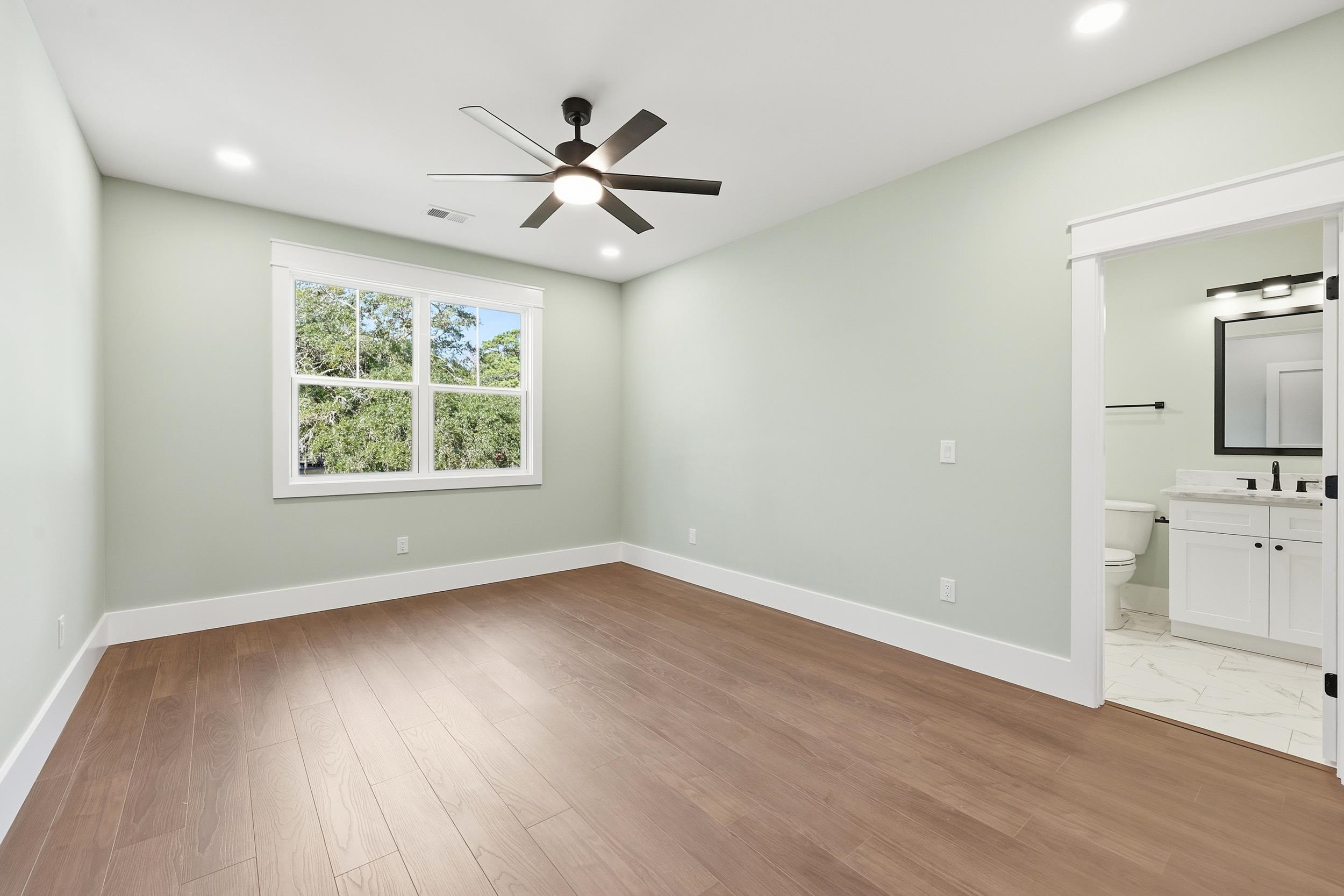 813 Commanders Island Rd. Property Photo 32