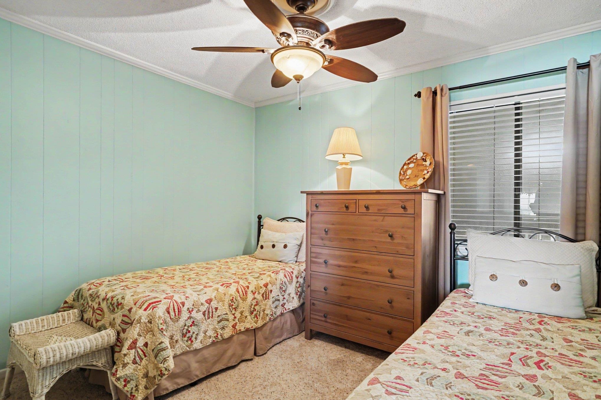 9660 Shore Dr. Property Photo 15