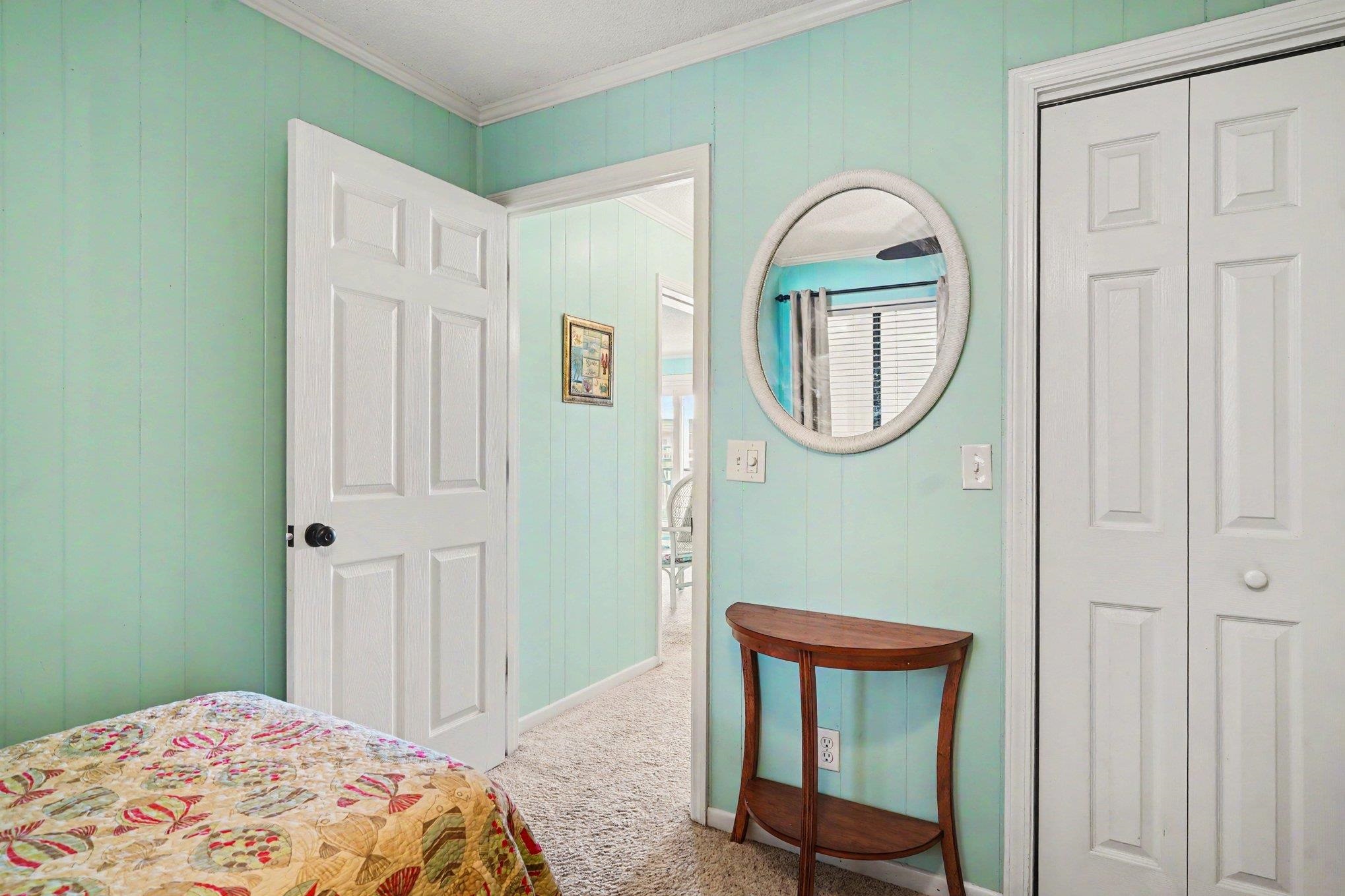 9660 Shore Dr. Property Photo 16