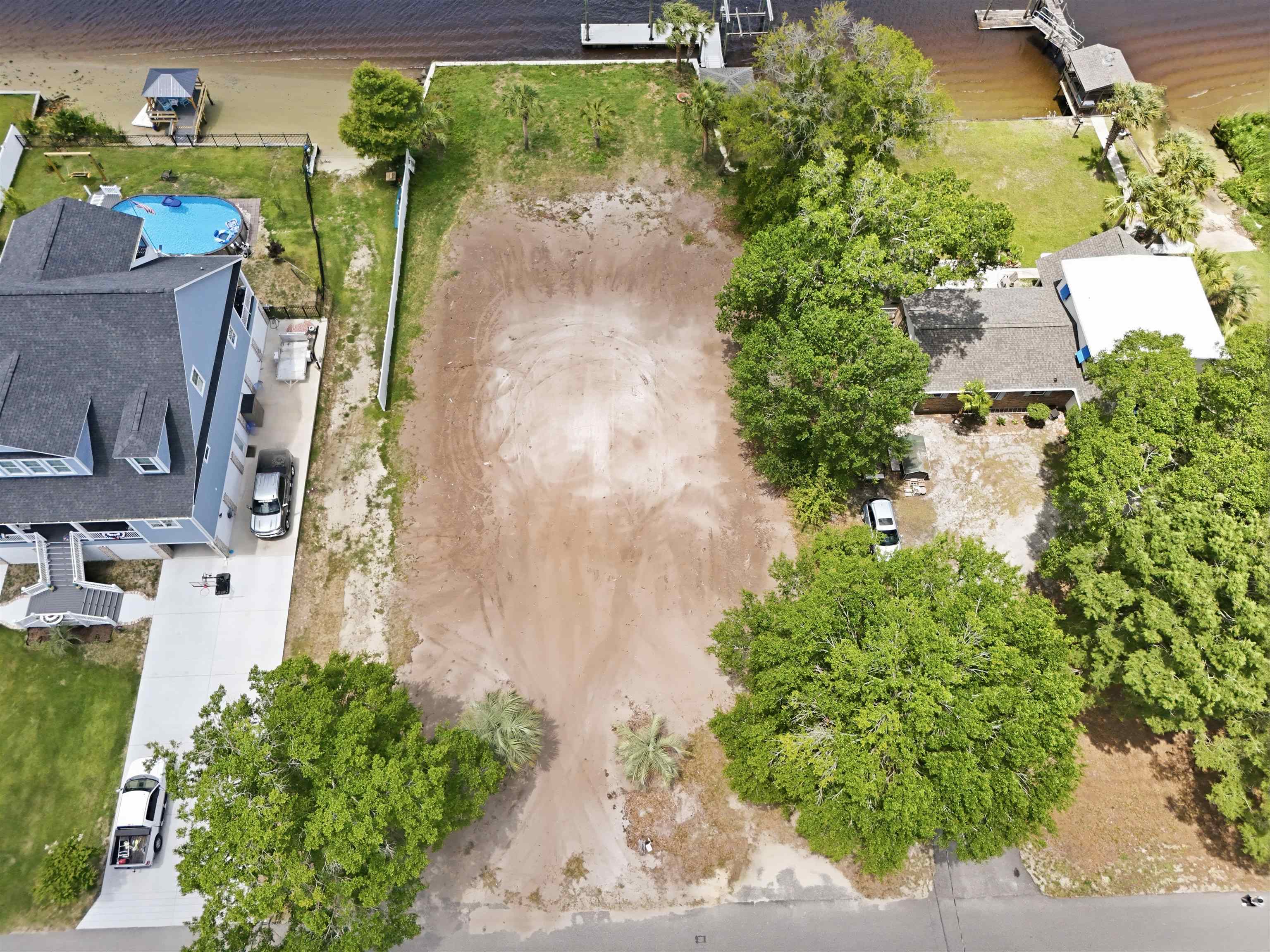 7 Smith Blvd. Property Photo 3