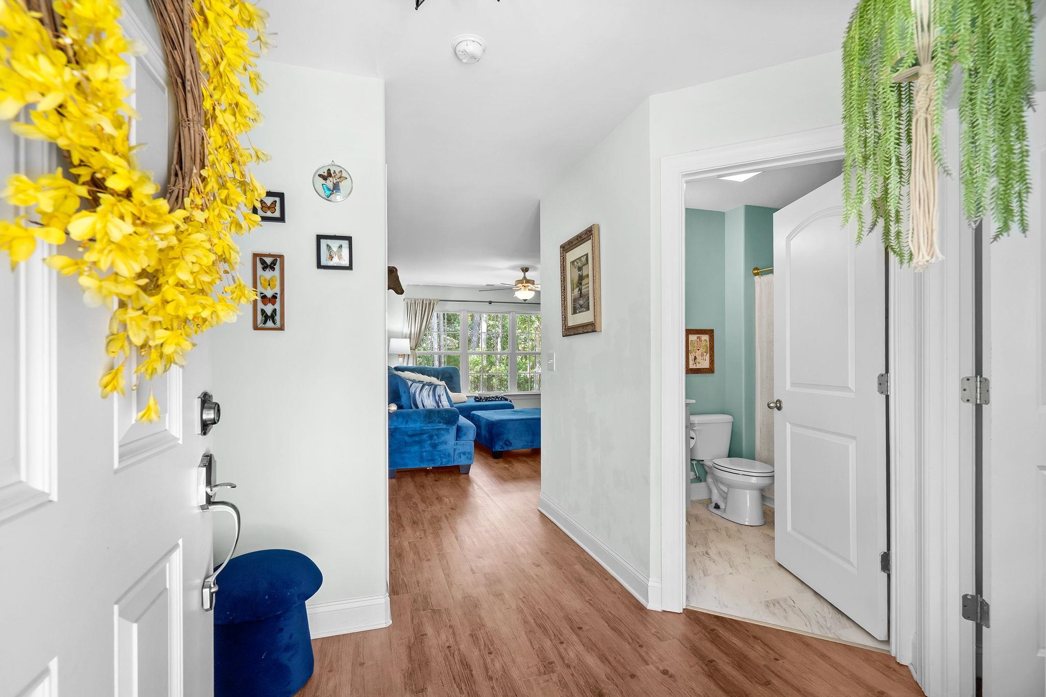 17 Sedley Ct. Property Photo 2
