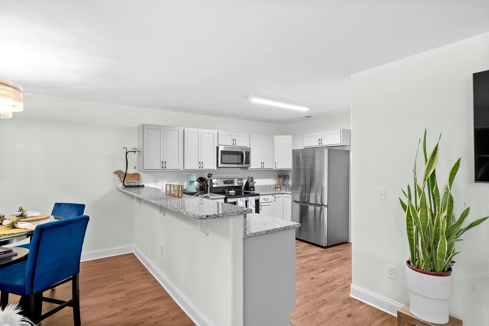17 Sedley Ct. Property Photo 8