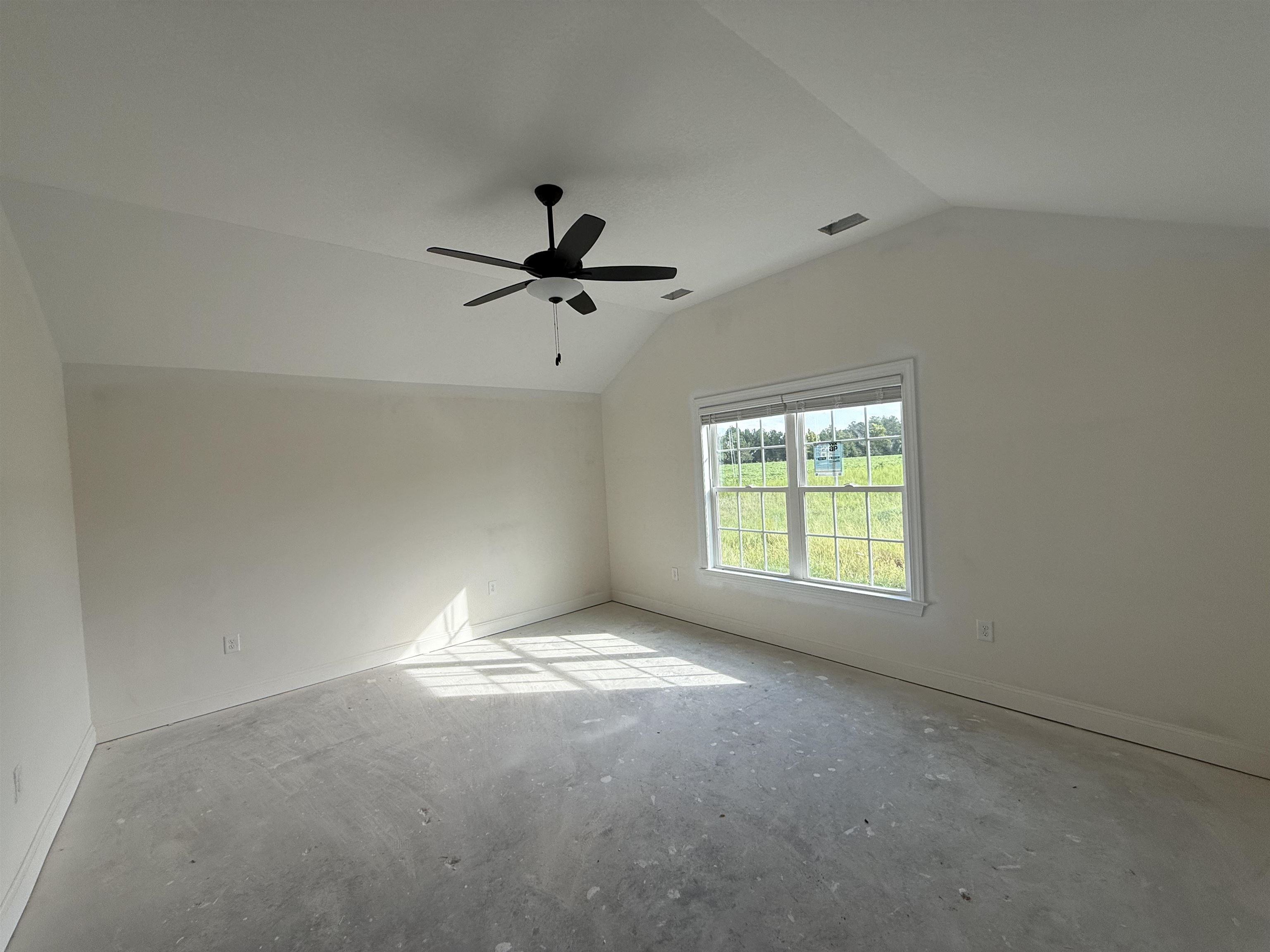382 Three Curve Rd. Property Photo 10