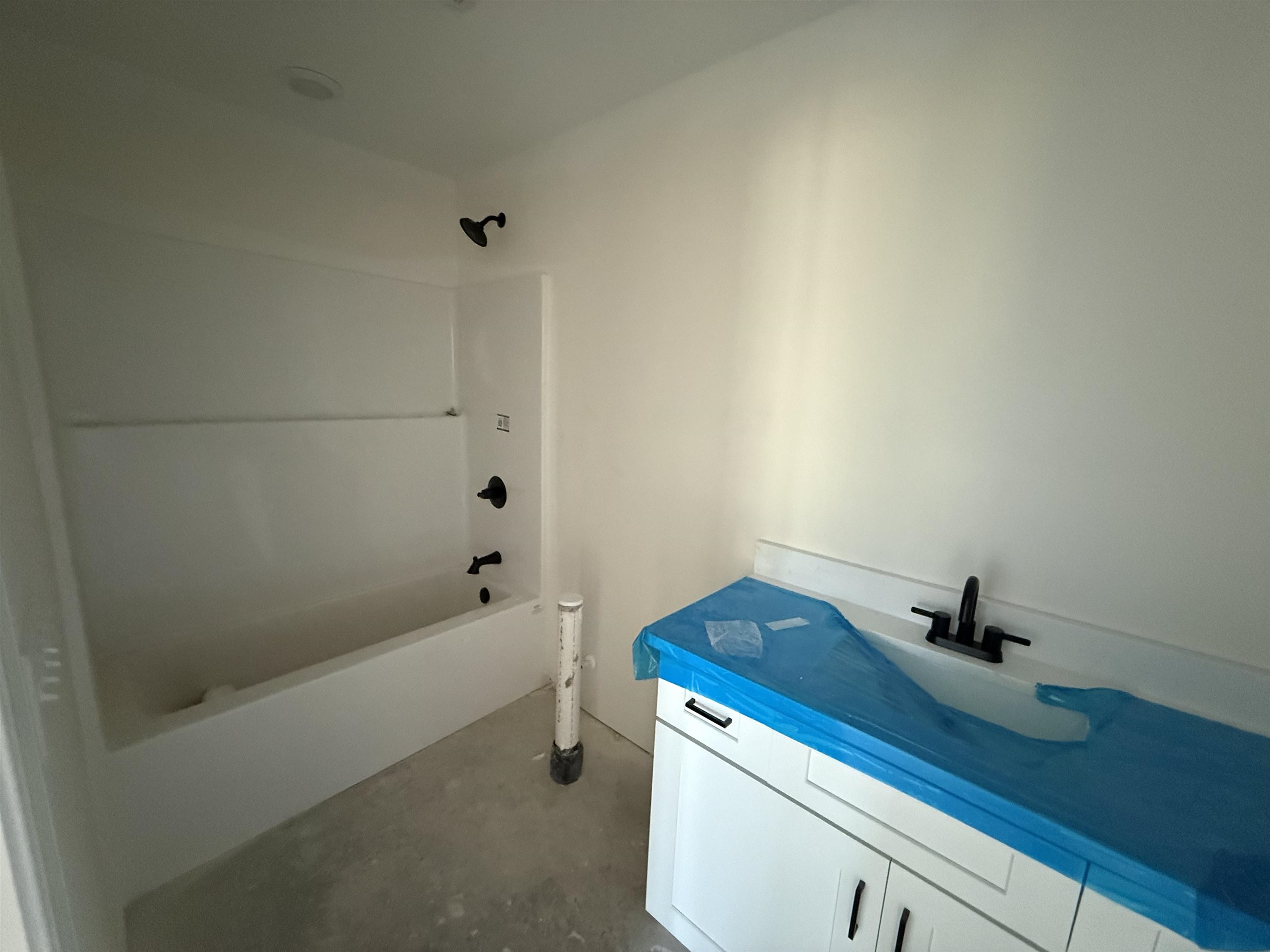 382 Three Curve Rd. Property Photo 18