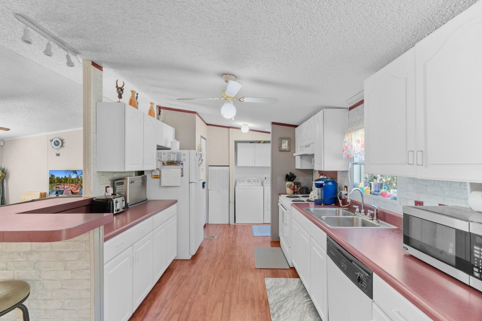 881 Rowe Pond Rd. Property Photo 4