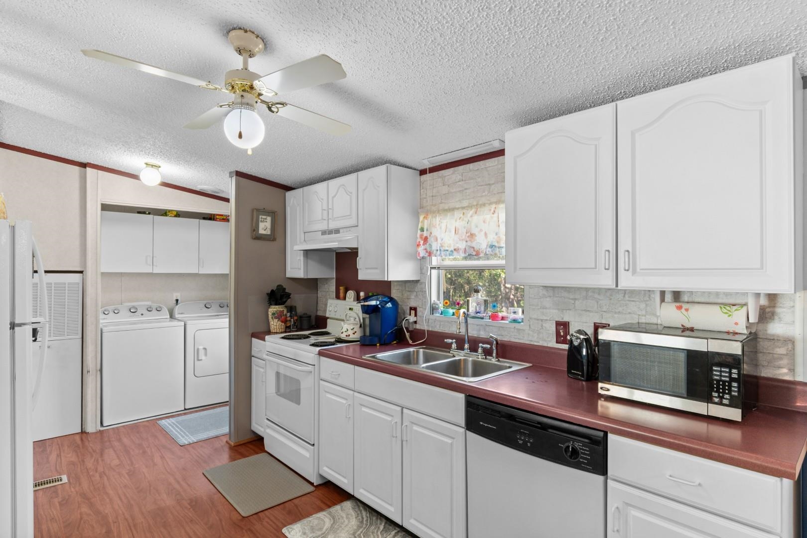 881 Rowe Pond Rd. Property Photo 5