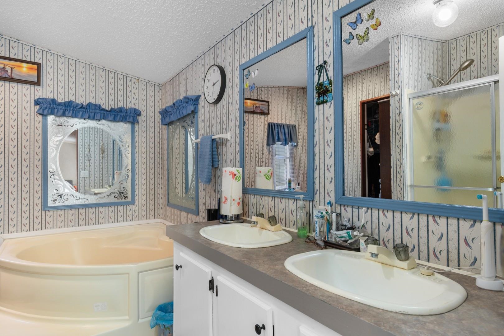 881 Rowe Pond Rd. Property Photo 16