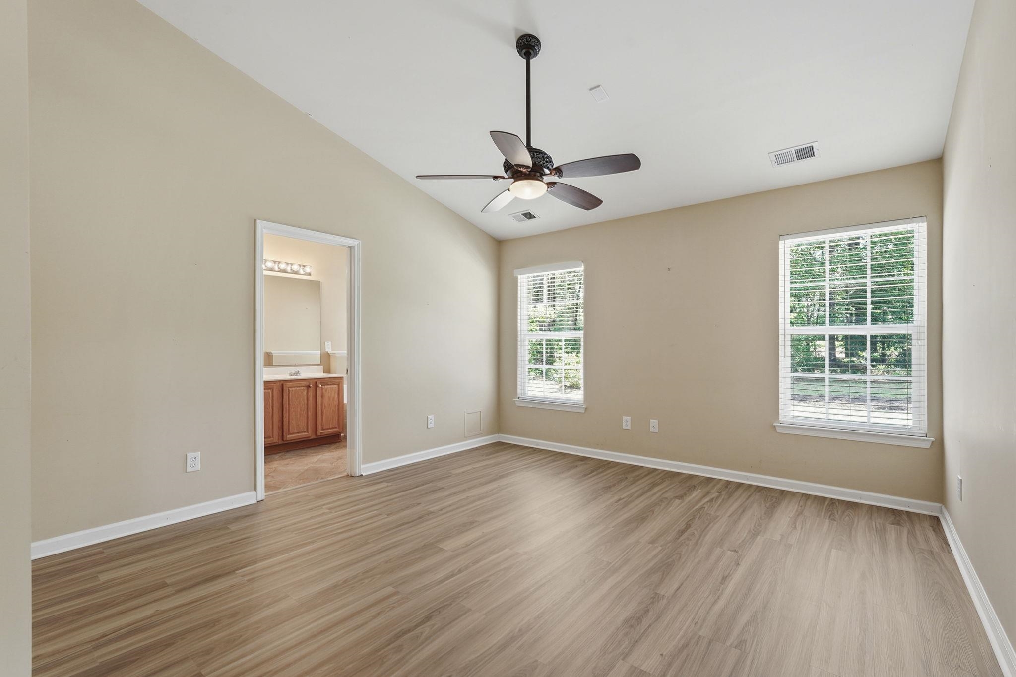 4544 Fringetree Dr. Property Photo 7