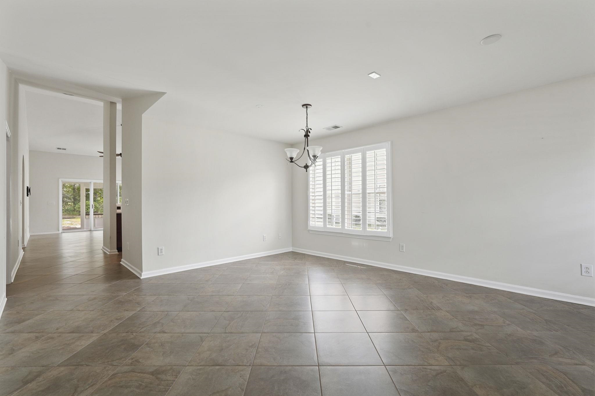 4544 Fringetree Dr. Property Photo 16