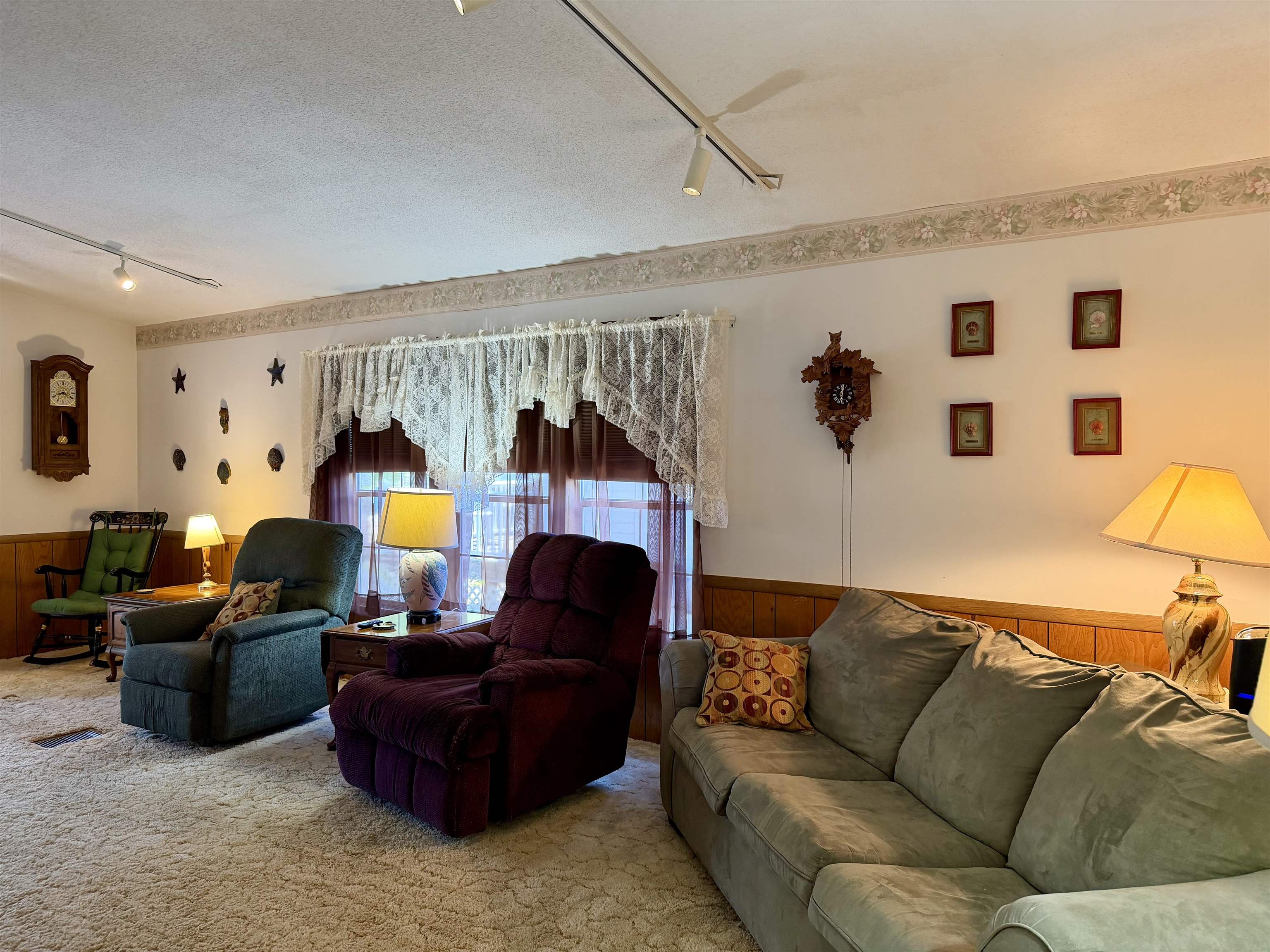 1844 Sunrise Dr. Property Photo 11