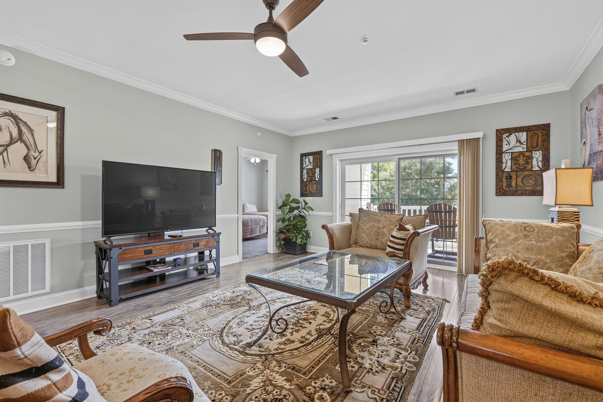 4890 Luster Leaf Circle Property Photo 16