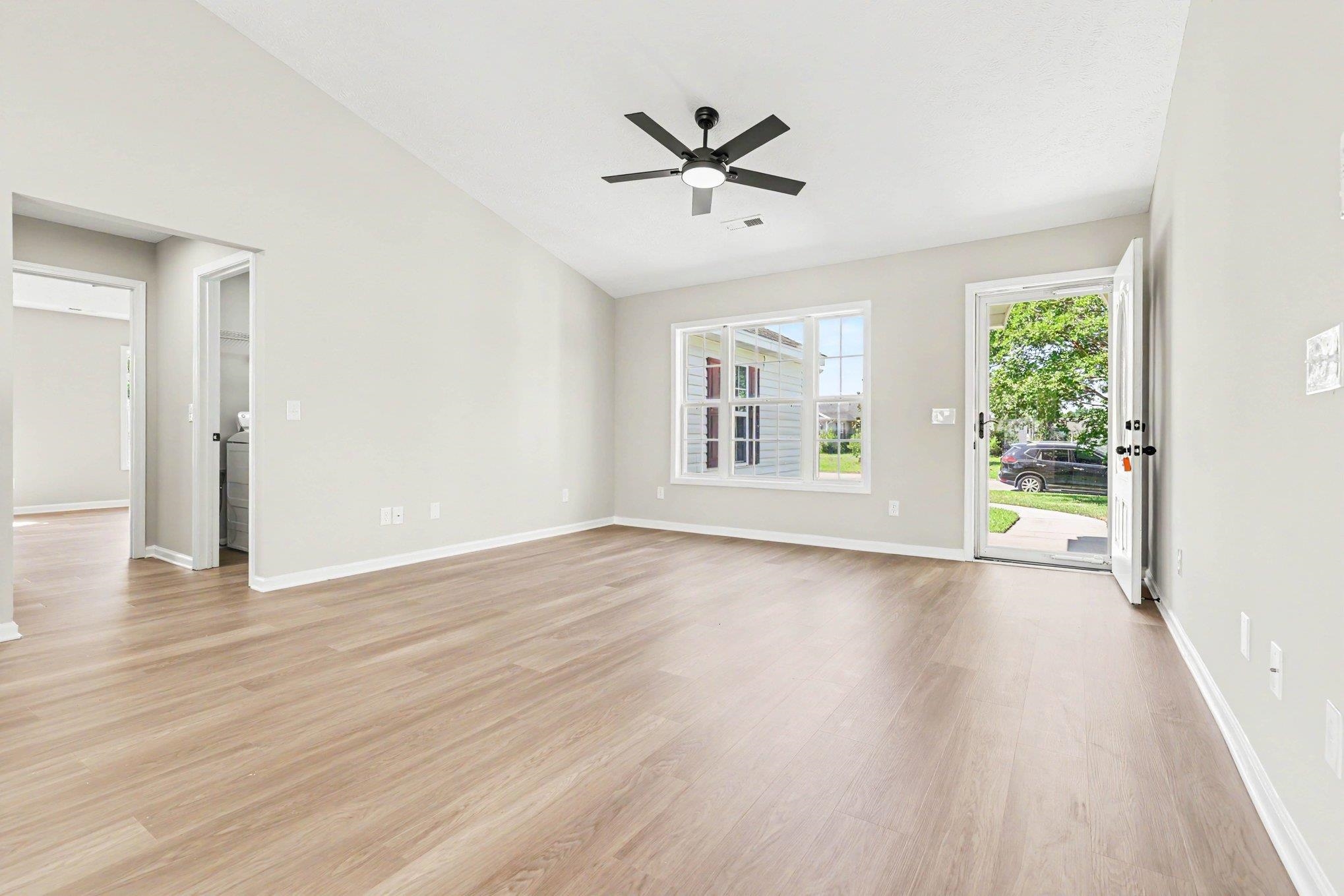 2107 Hawksmoor Dr. Property Photo 6