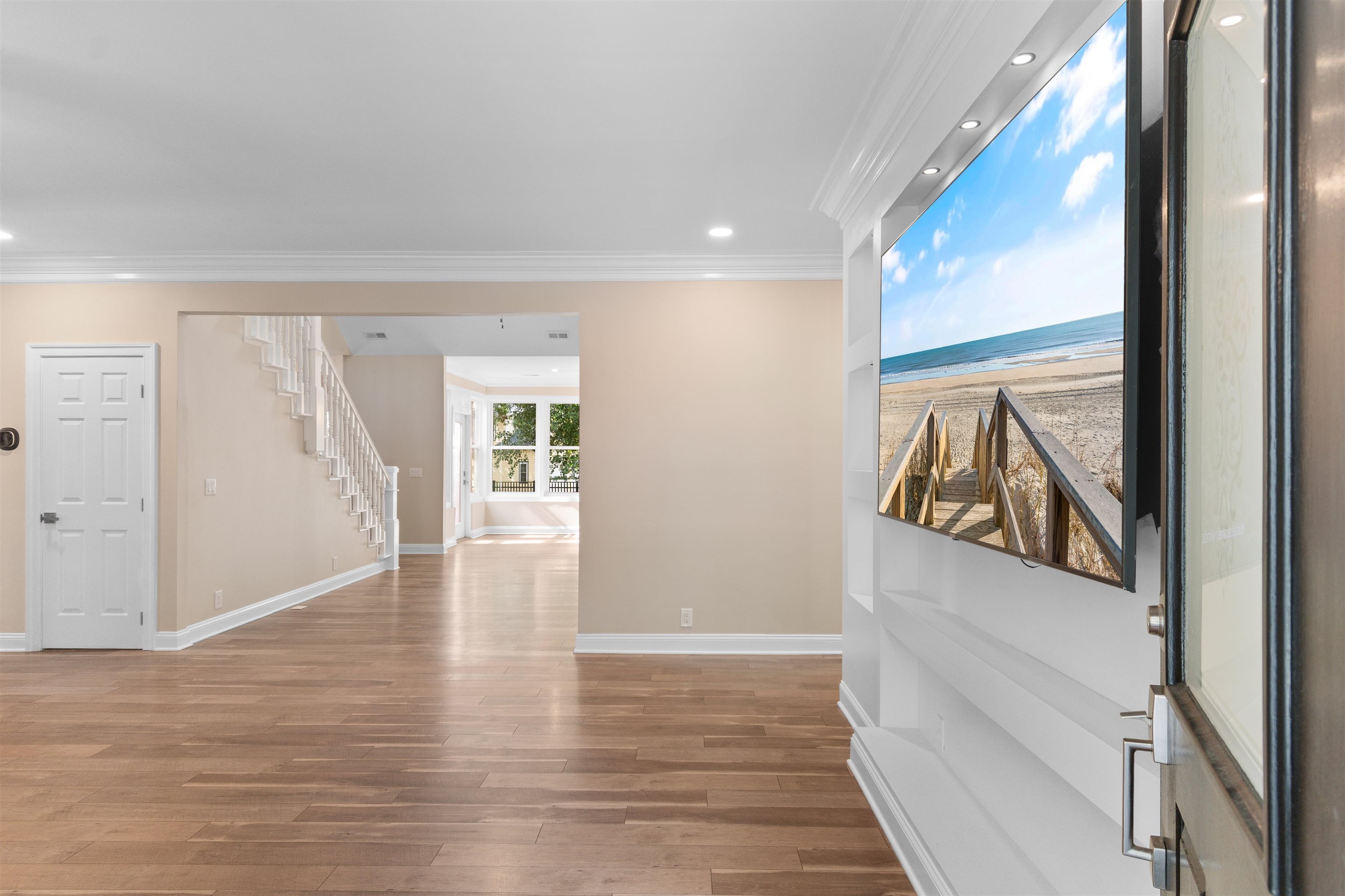 1308 Harbour Watch Sw Property Photo 4