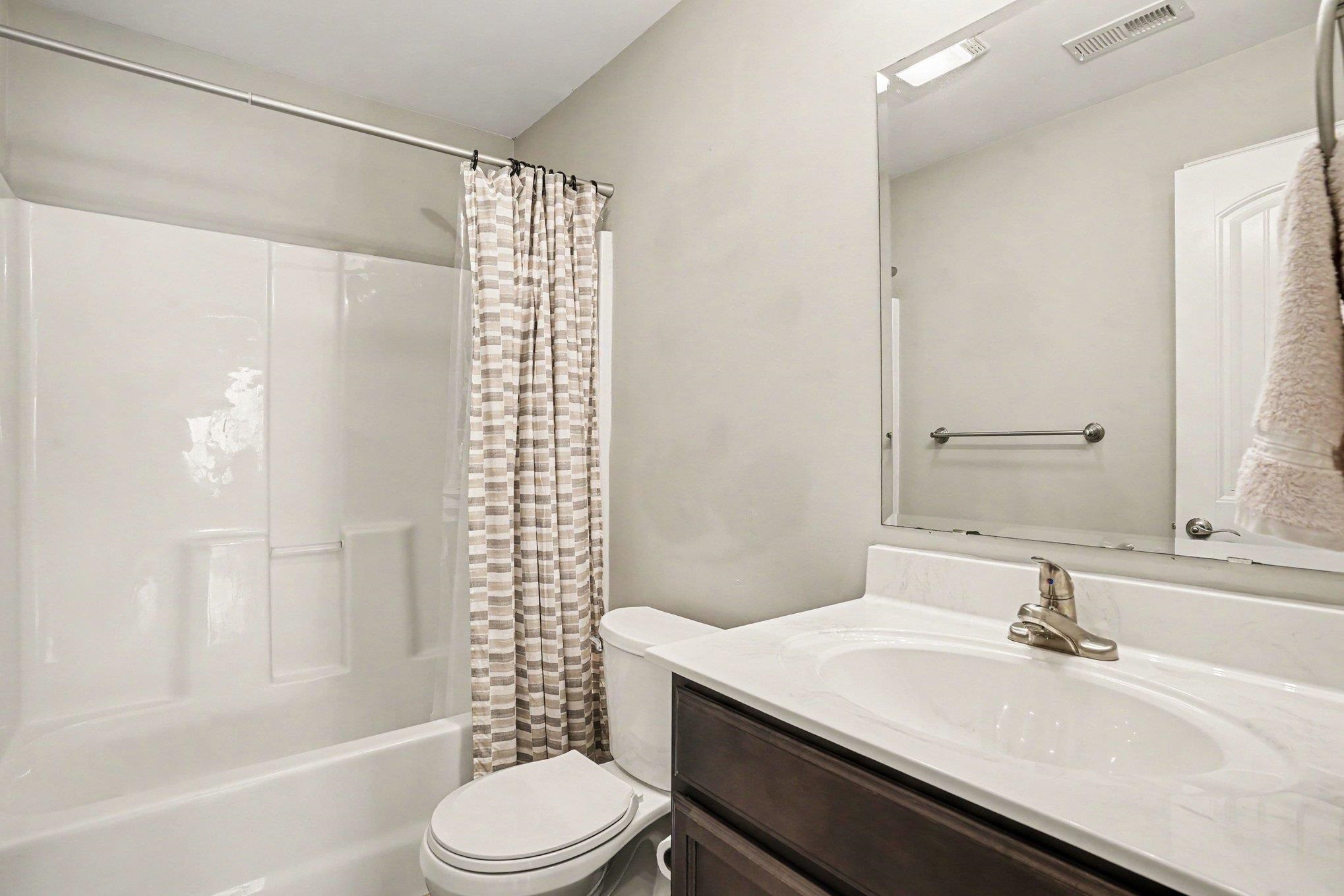 3468 Holly Loop Property Photo 15