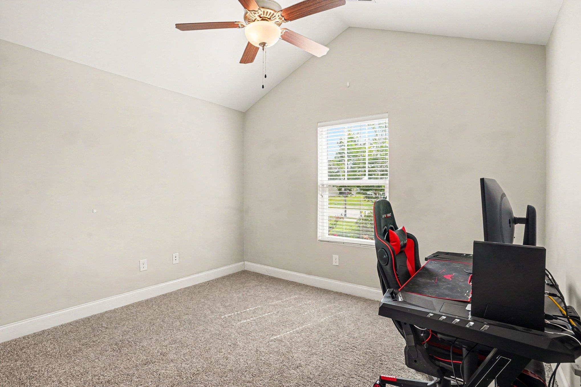 3468 Holly Loop Property Photo 16
