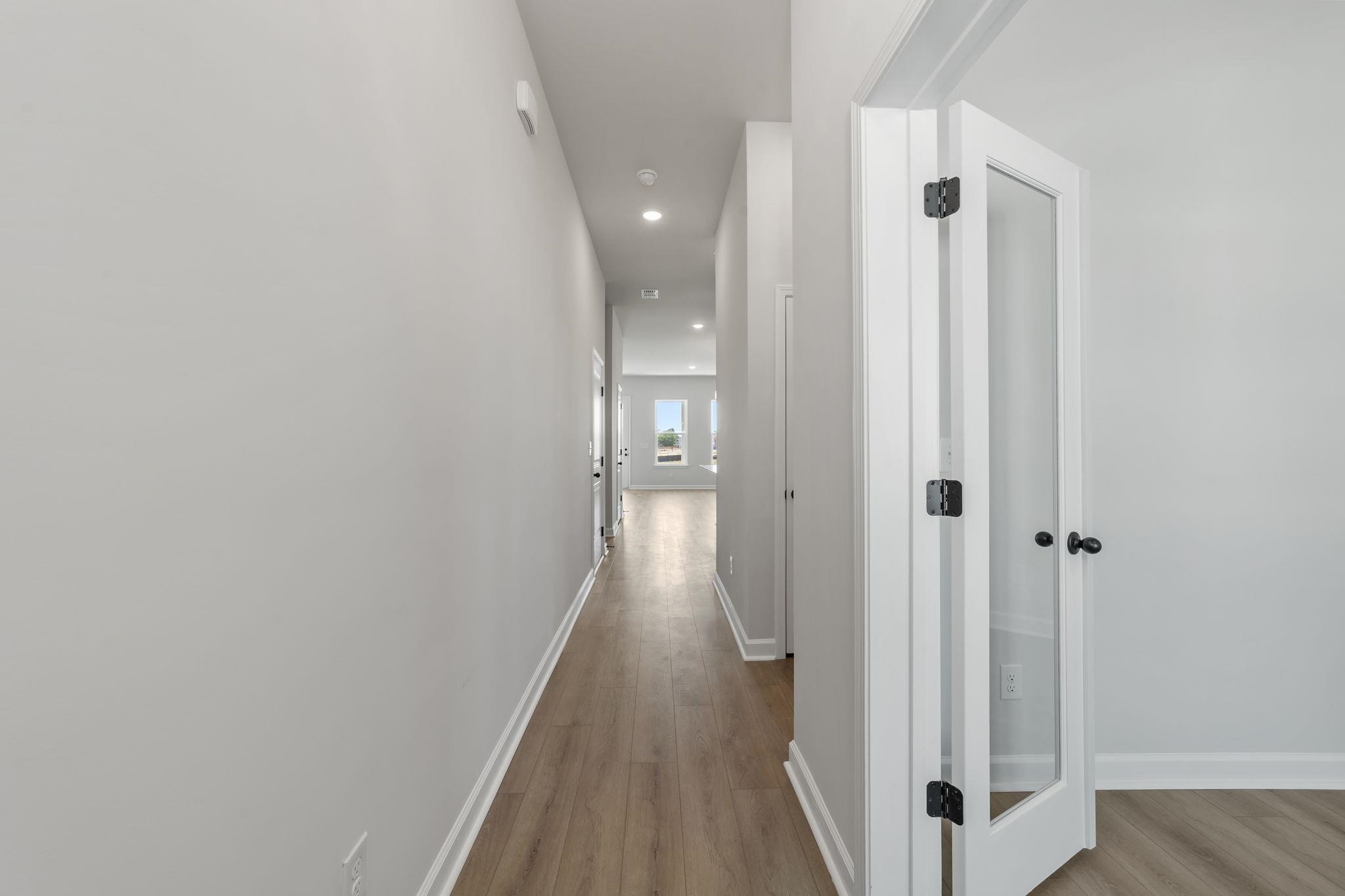 803 Ebb Tide Rd. Property Photo 6