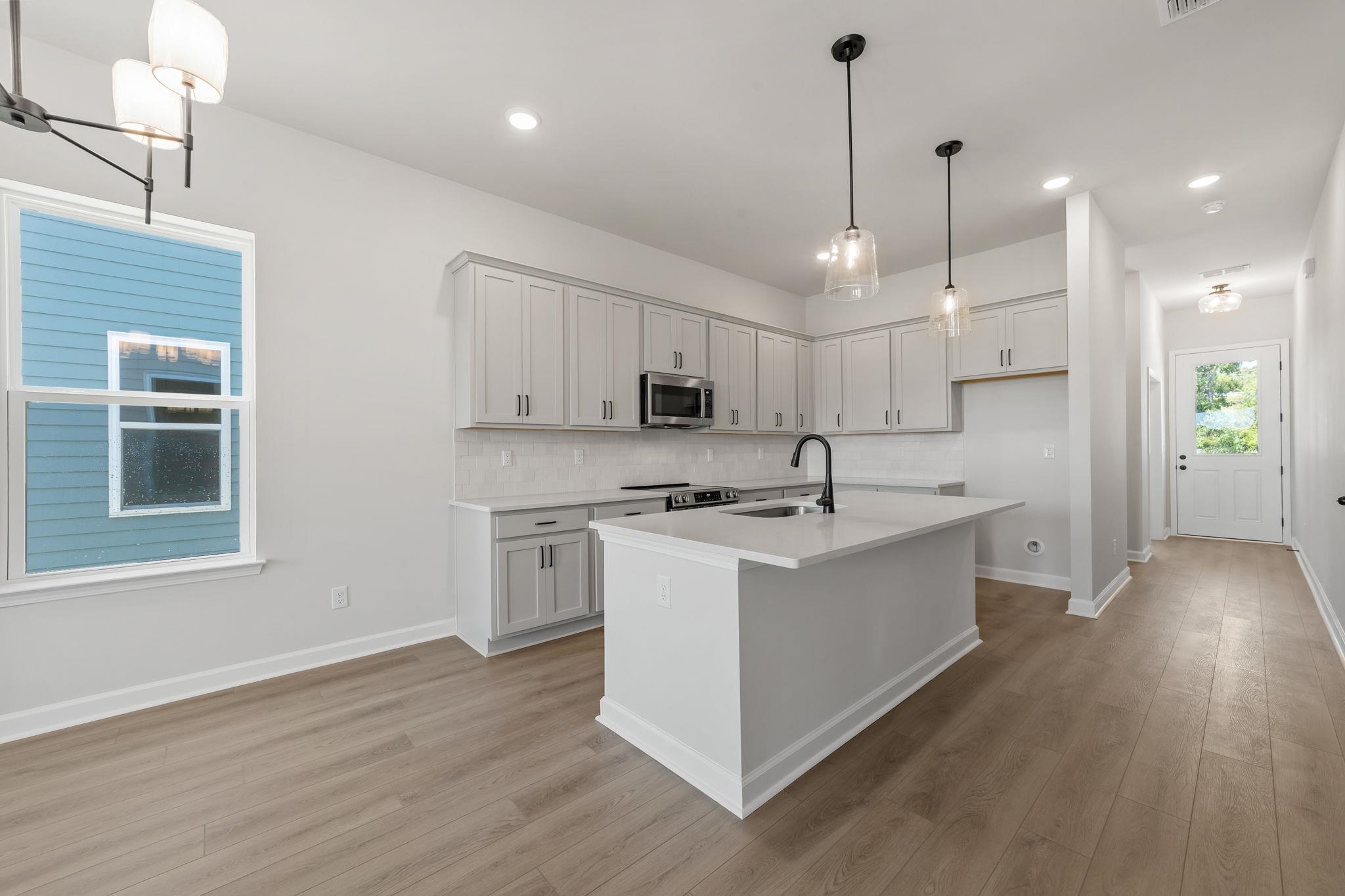 803 Ebb Tide Rd. Property Photo 13