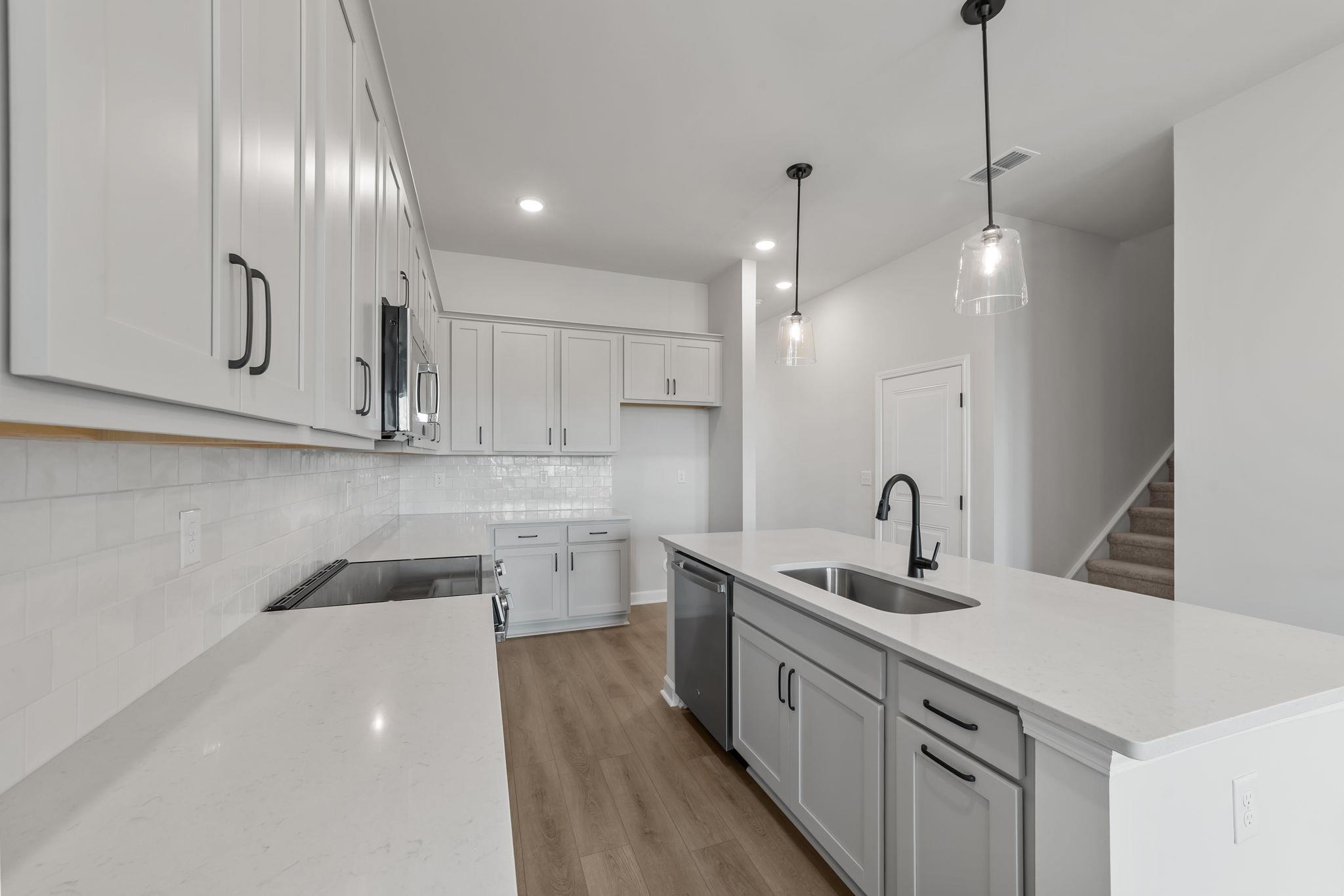803 Ebb Tide Rd. Property Photo 14