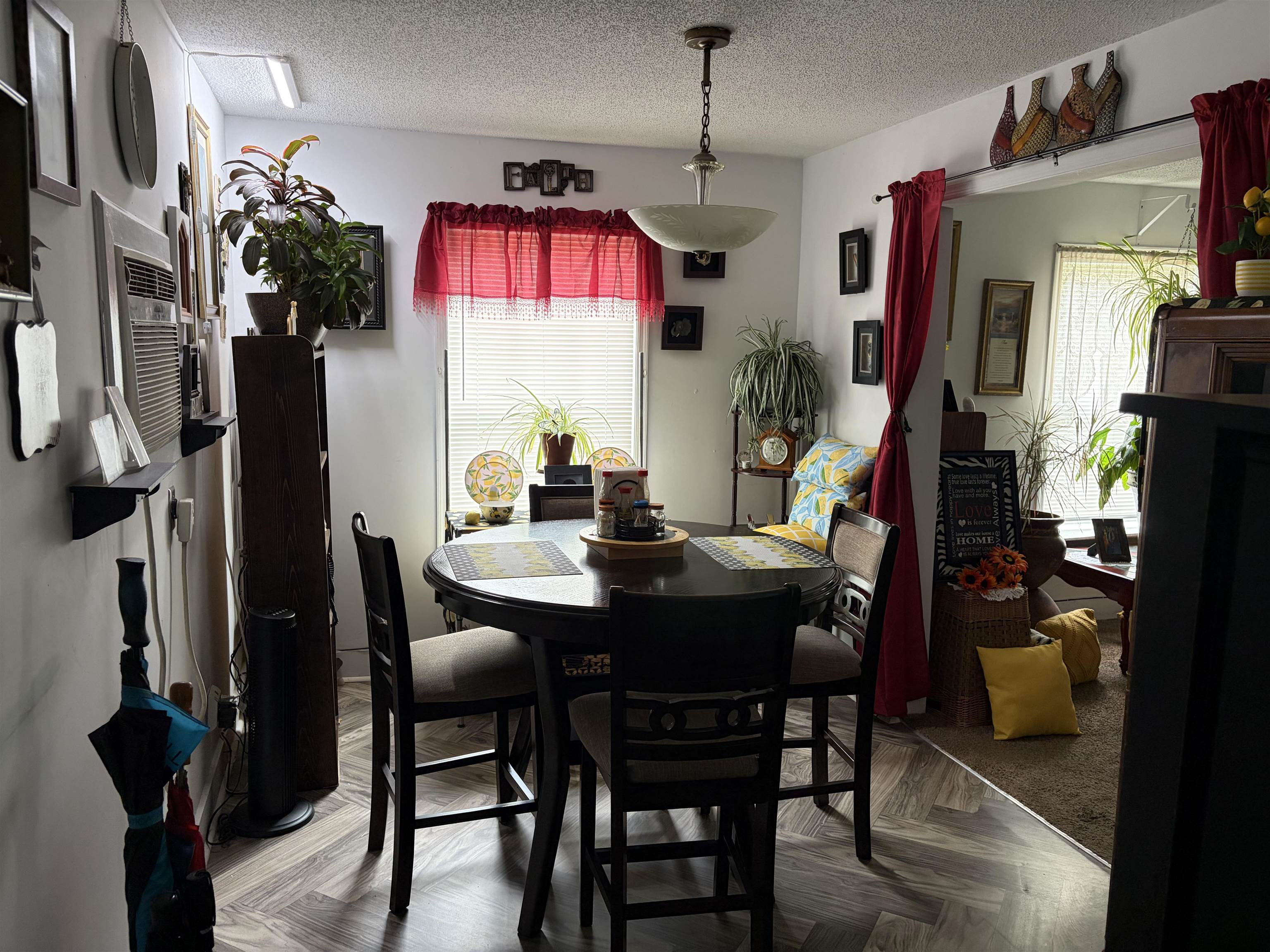 115 Floyd St. Property Photo 4