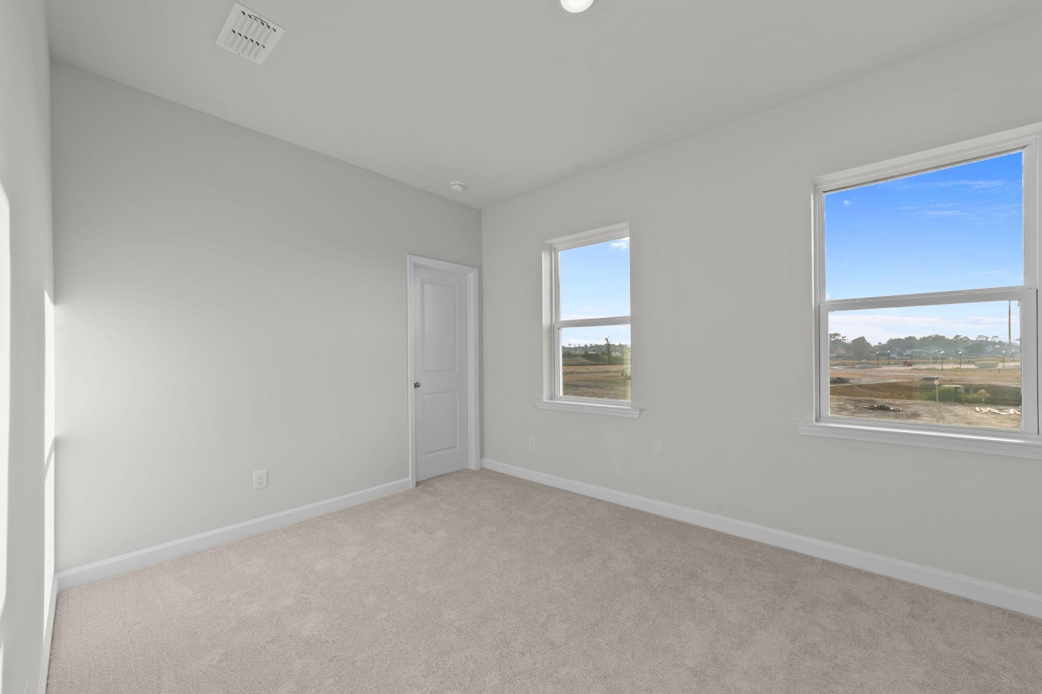 975 Triton Ave. Property Photo 20