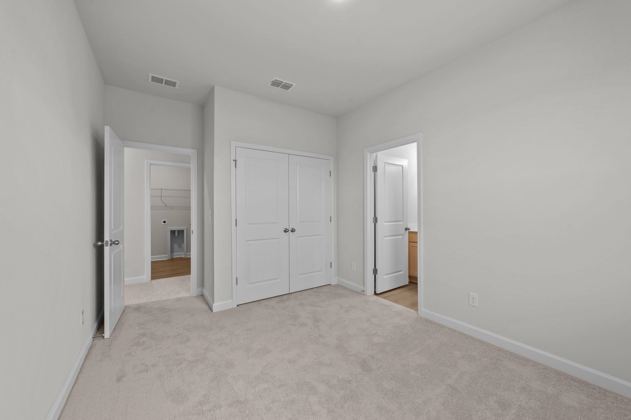 975 Triton Ave. Property Photo 22