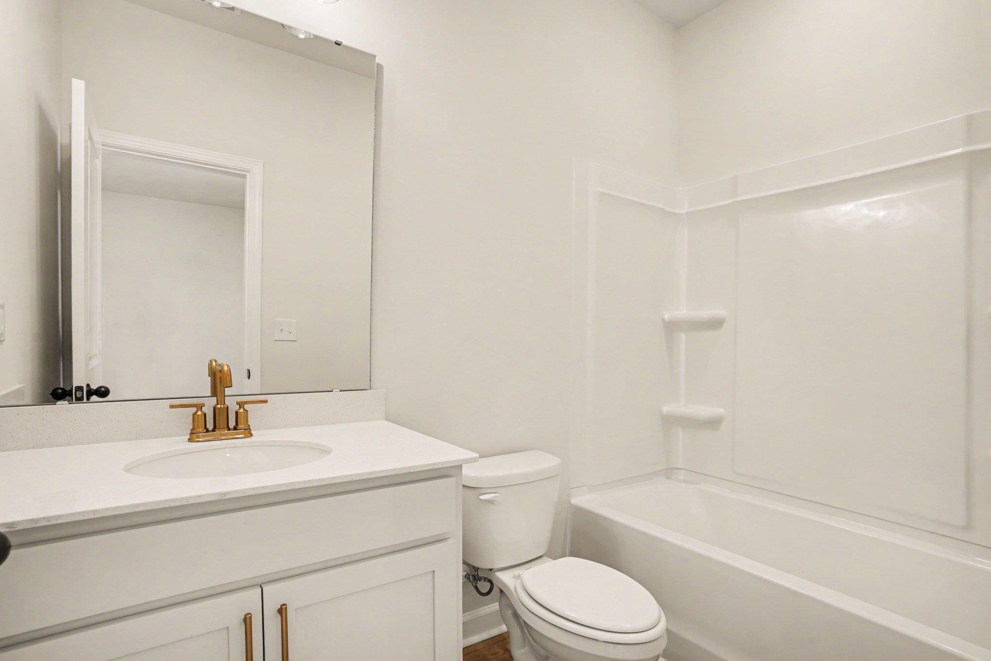 979 Triton Ave. Property Photo 27