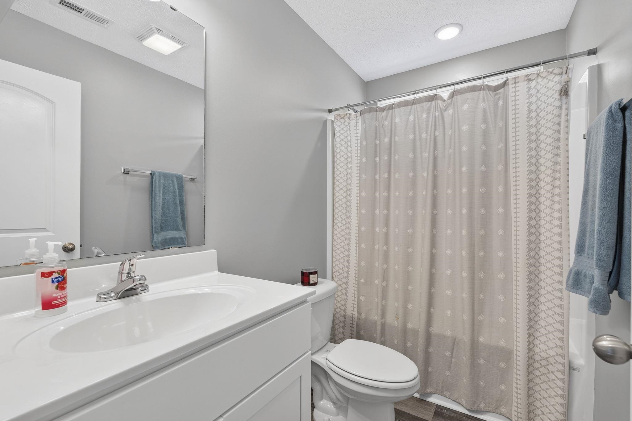 236 Leste Rd. Property Photo 17