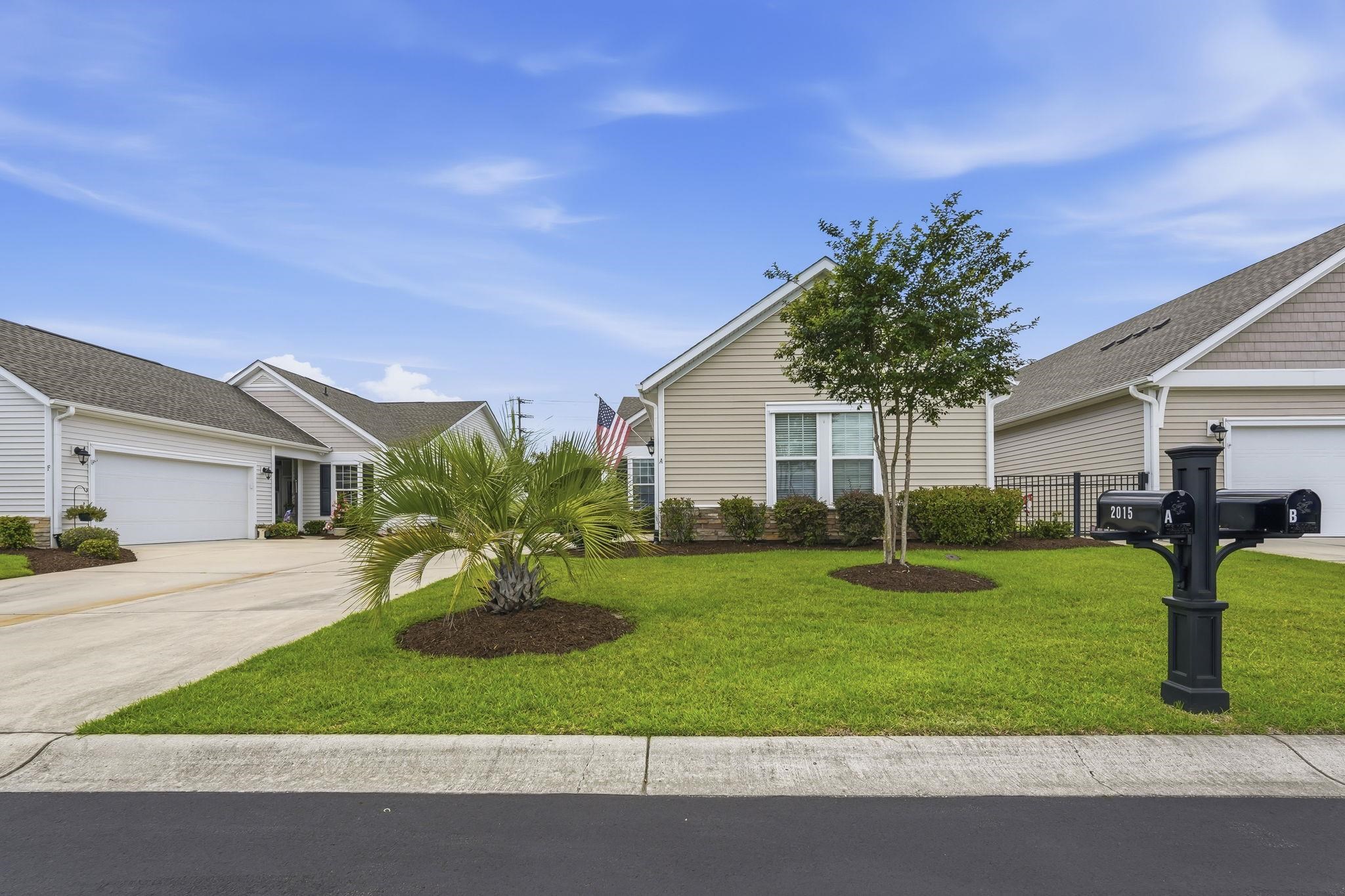 2015 Lely Dr. Property Photo 5