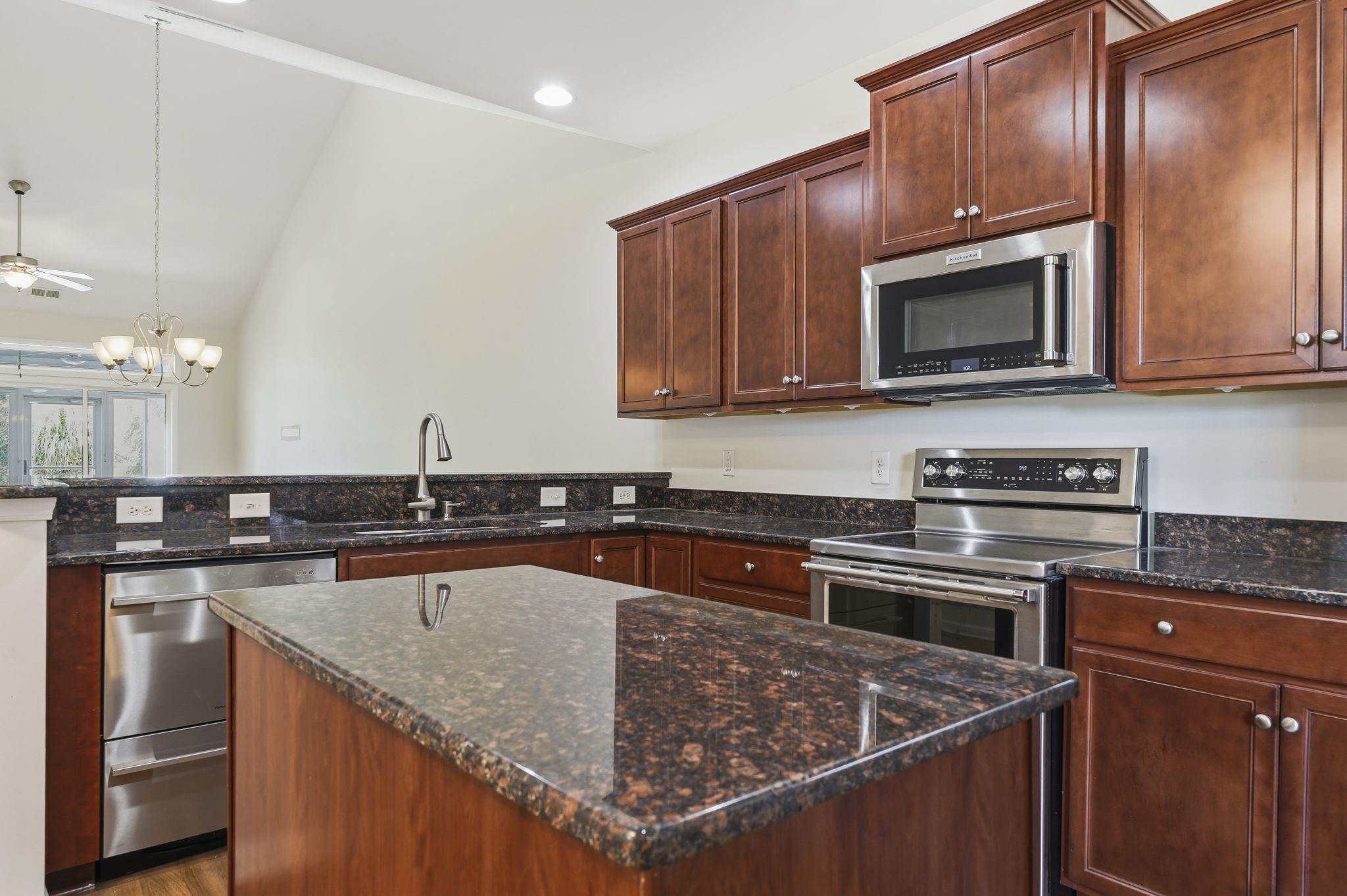 2015 Lely Dr. Property Photo 16