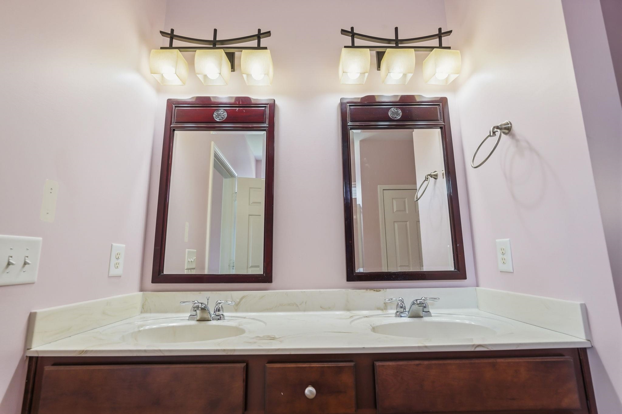 2015 Lely Dr. Property Photo 27