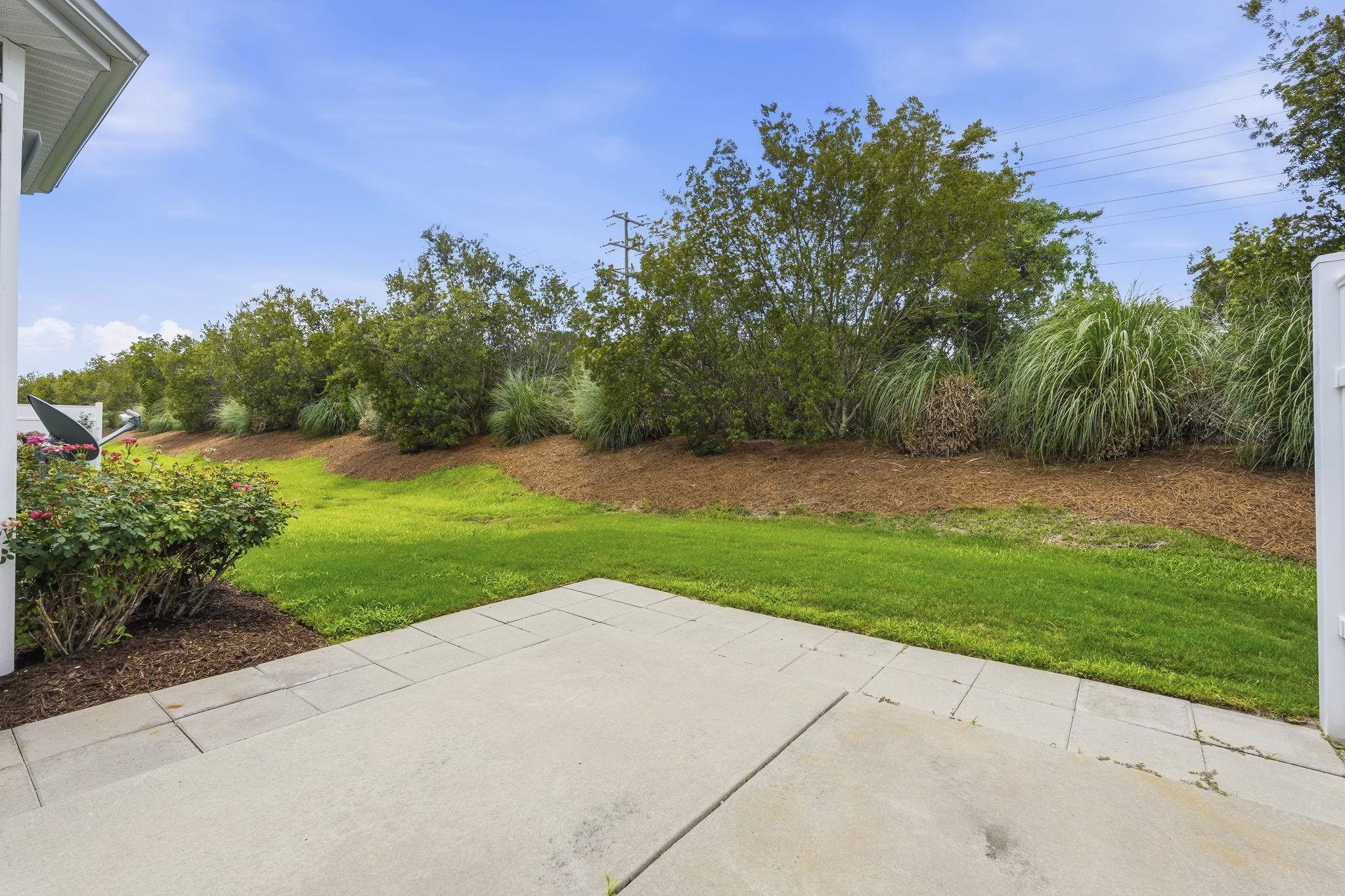 2015 Lely Dr. Property Photo 37