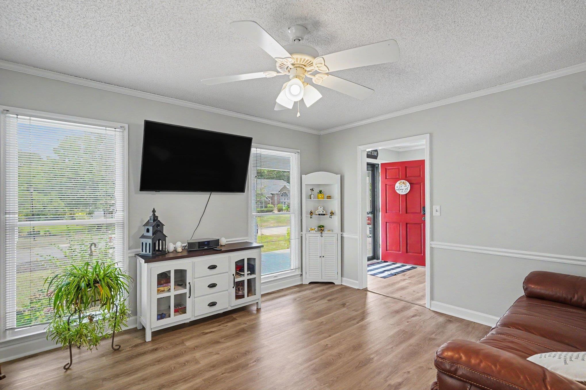 3591 Cedar Creek Run Property Photo 8