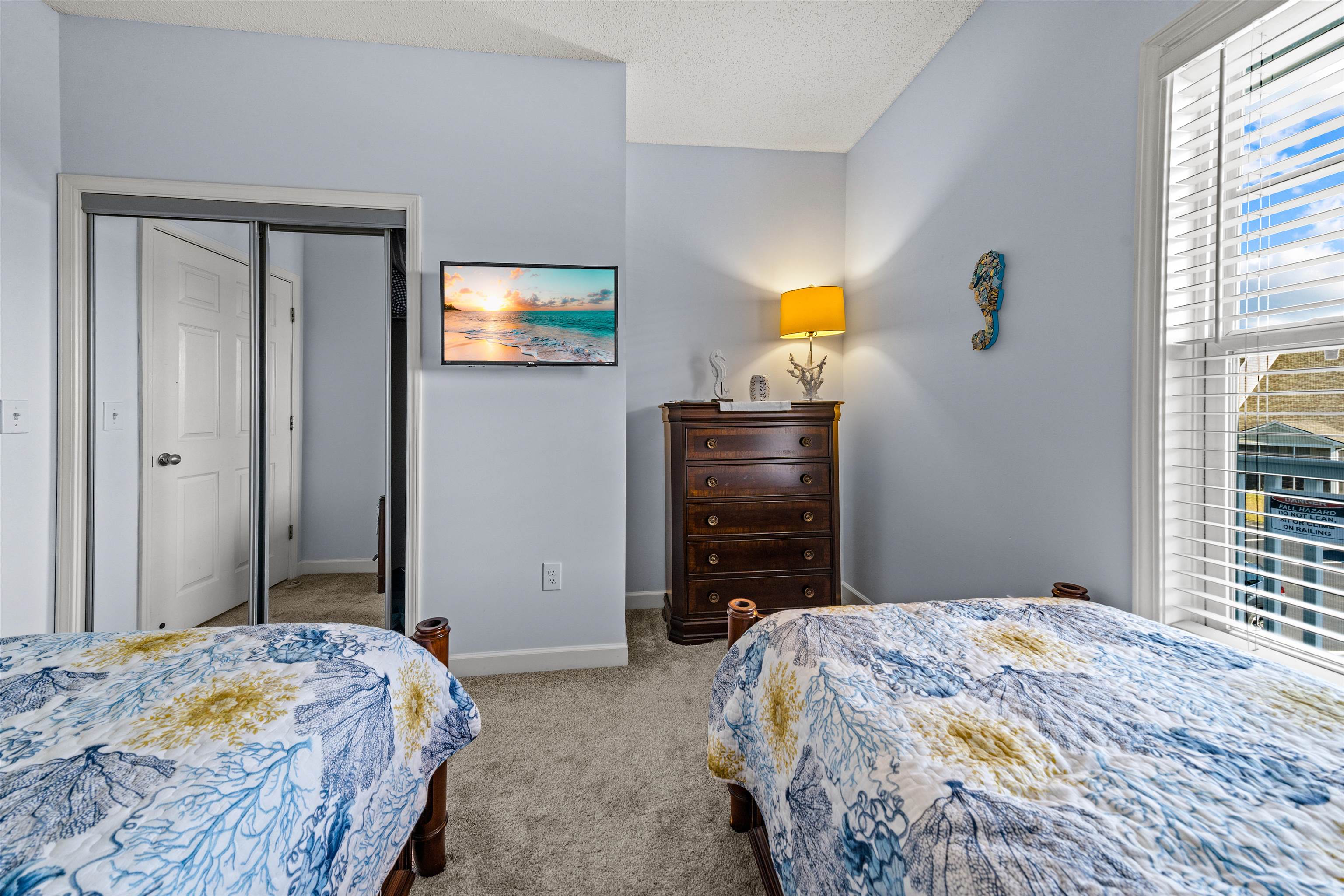 500 Wickham Dr. Property Photo 30