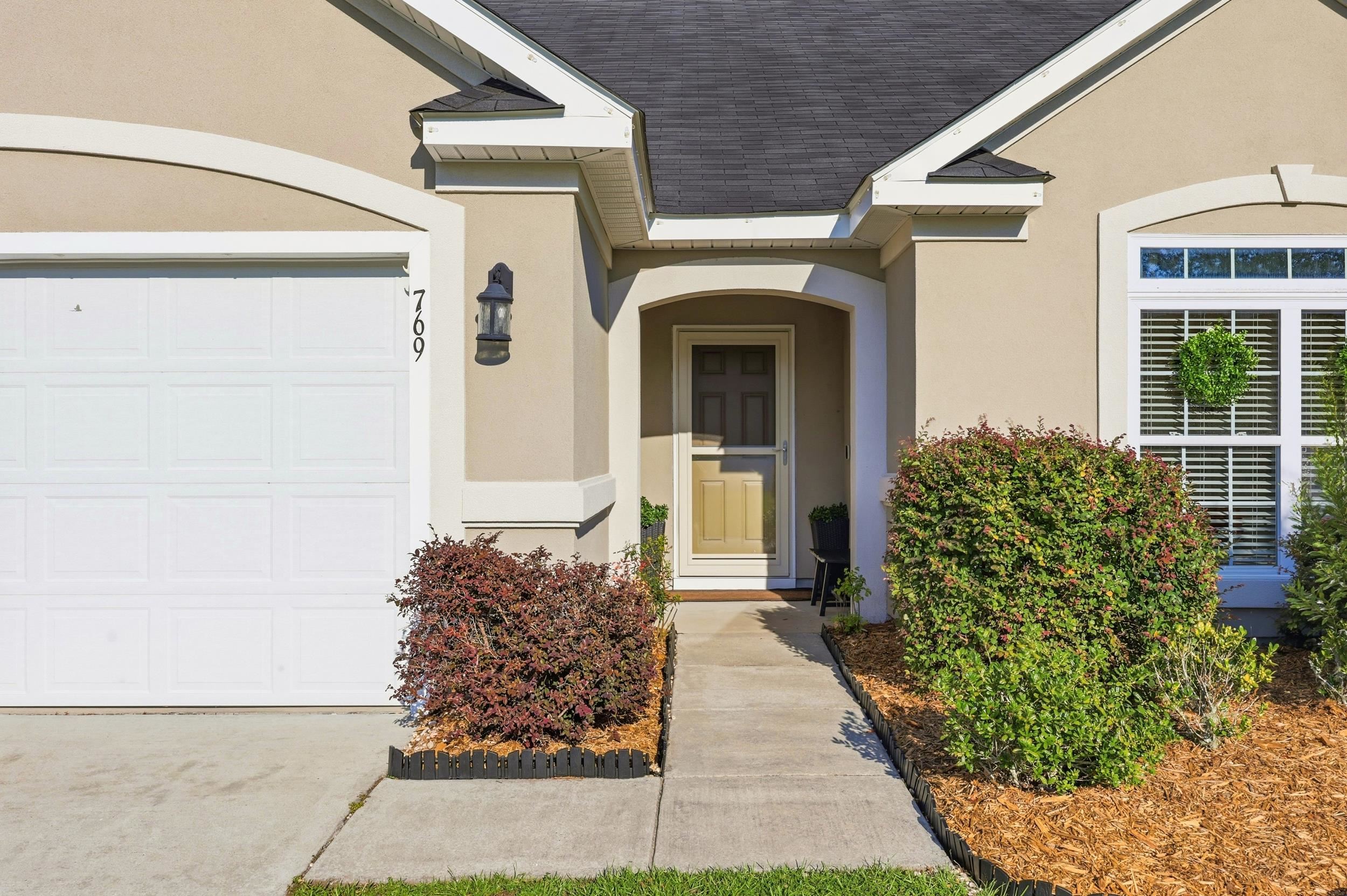 769 Old Castle Loop Property Photo 4