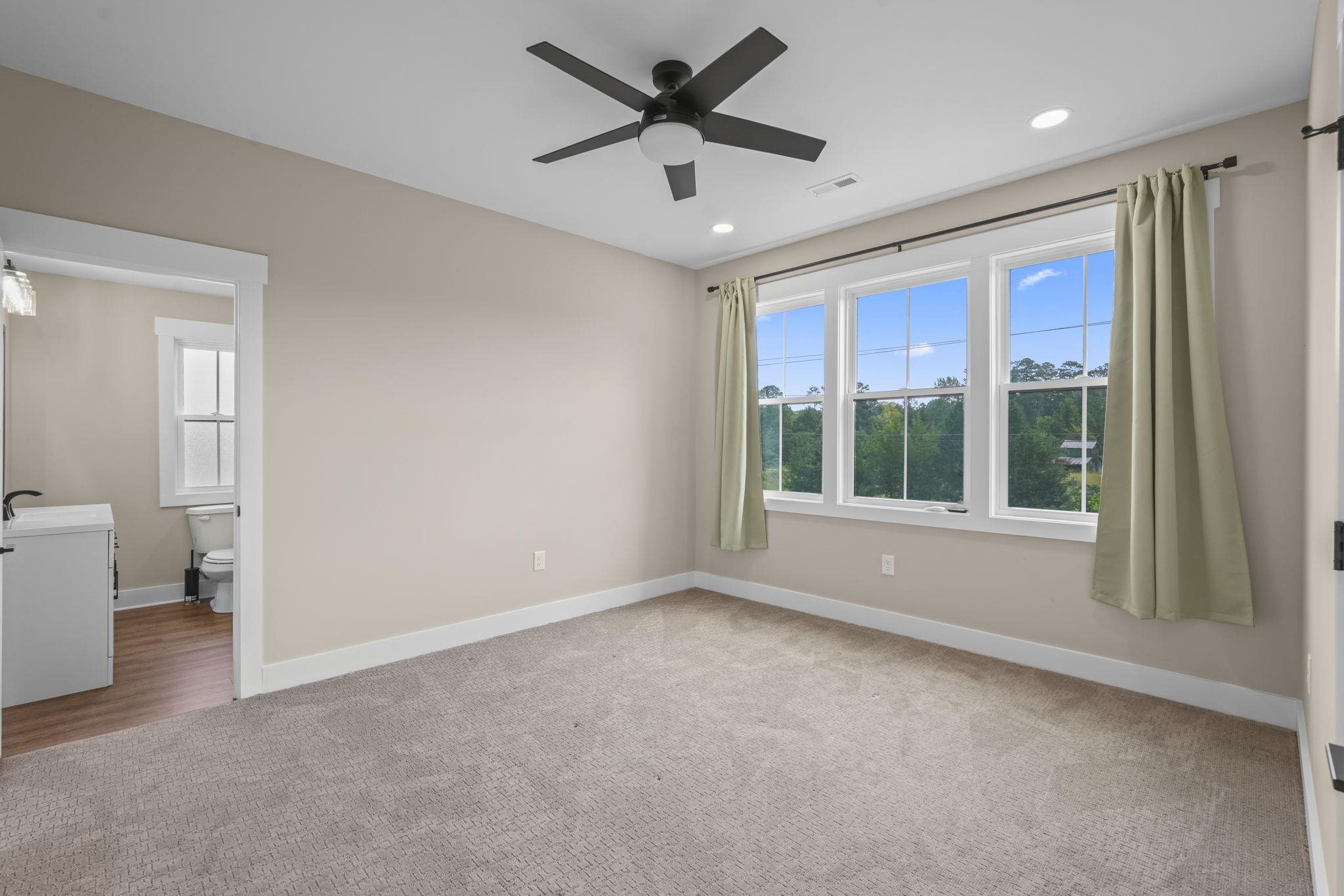 2487 Long Ave. Property Photo 29